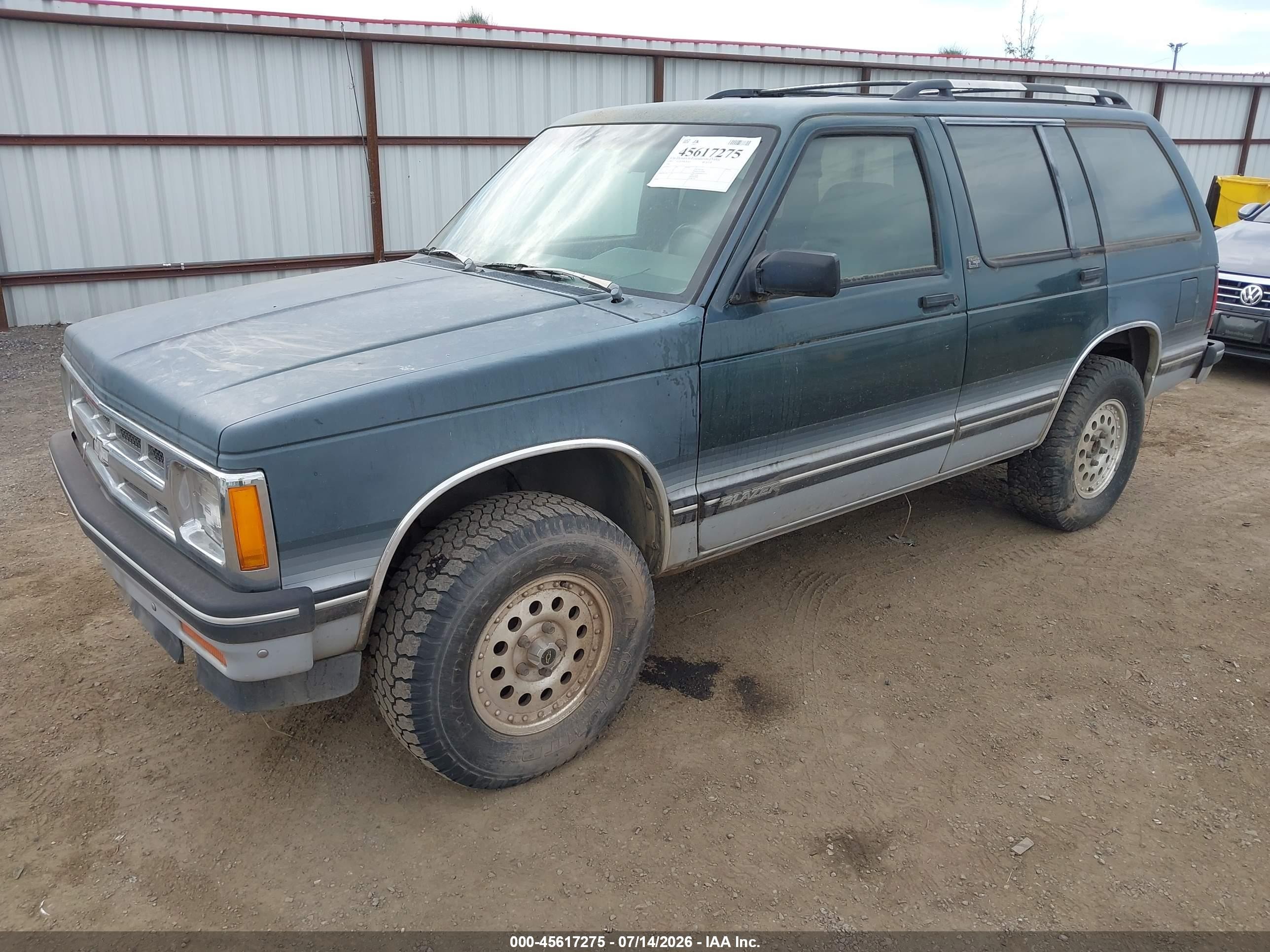 1993 Chevrolet Blazer S10 Navy vin: 1GNDT13W3P2170180