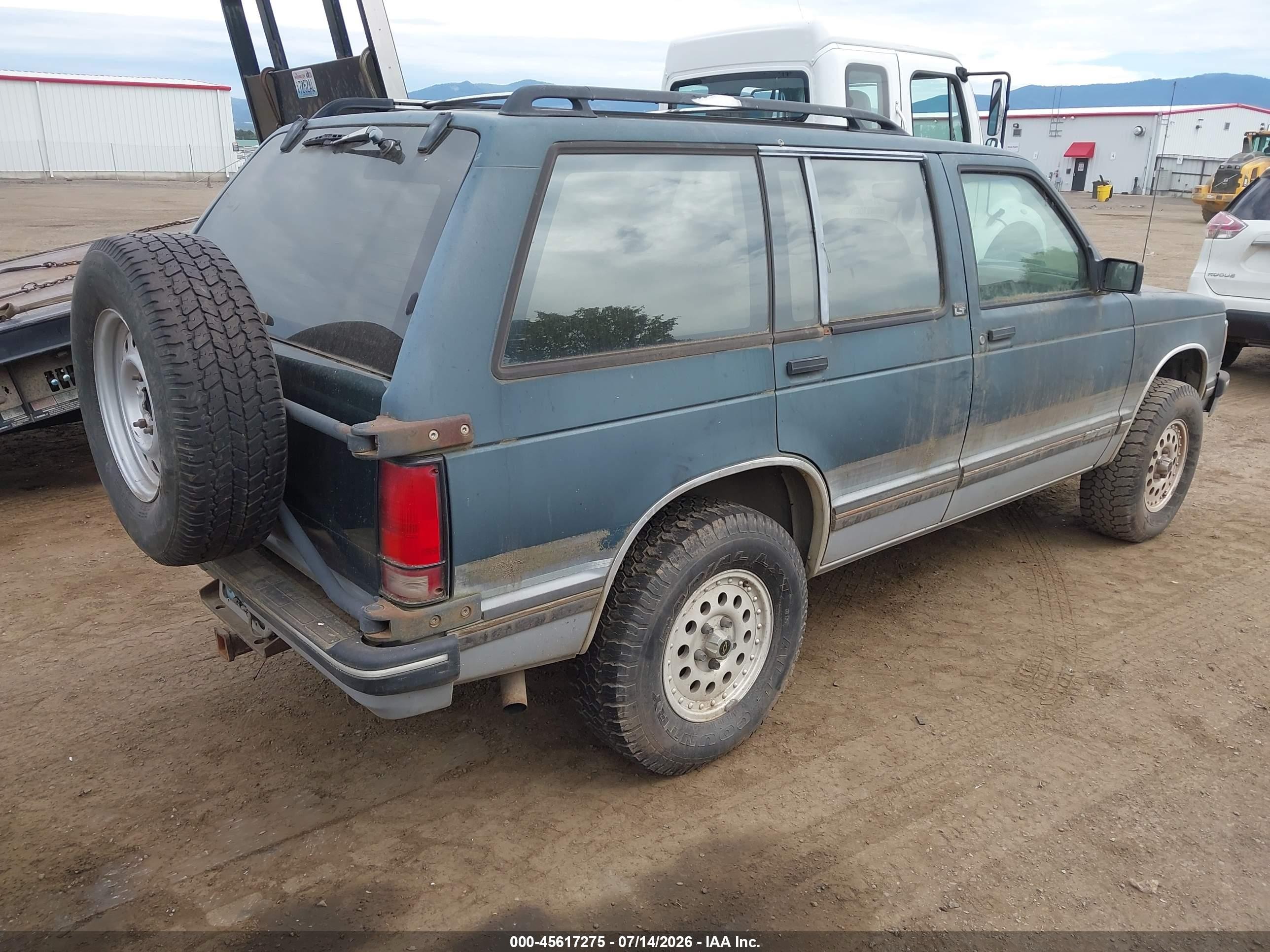 1993 Chevrolet Blazer S10 Navy vin: 1GNDT13W3P2170180