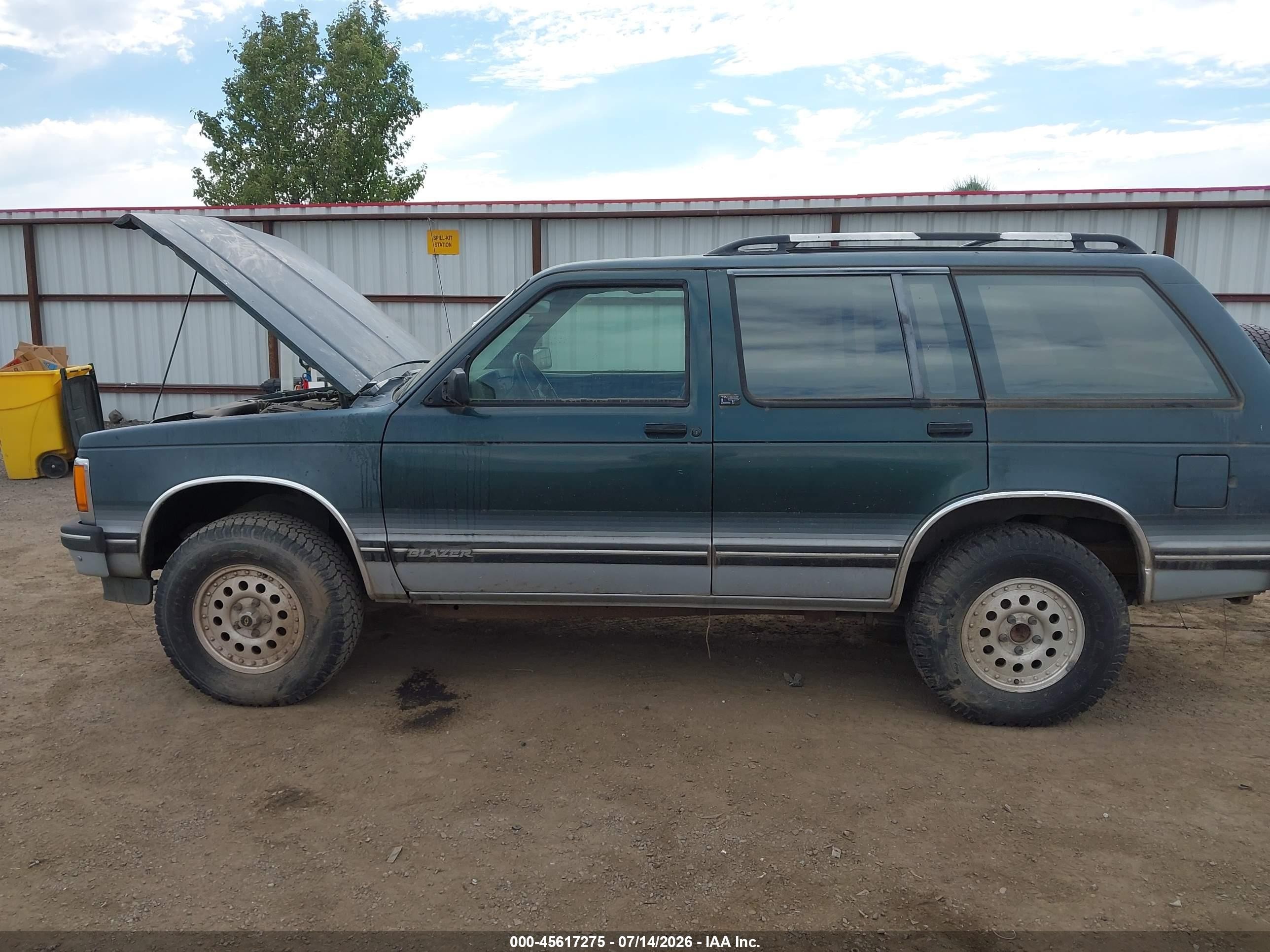 1993 Chevrolet Blazer S10 Navy vin: 1GNDT13W3P2170180