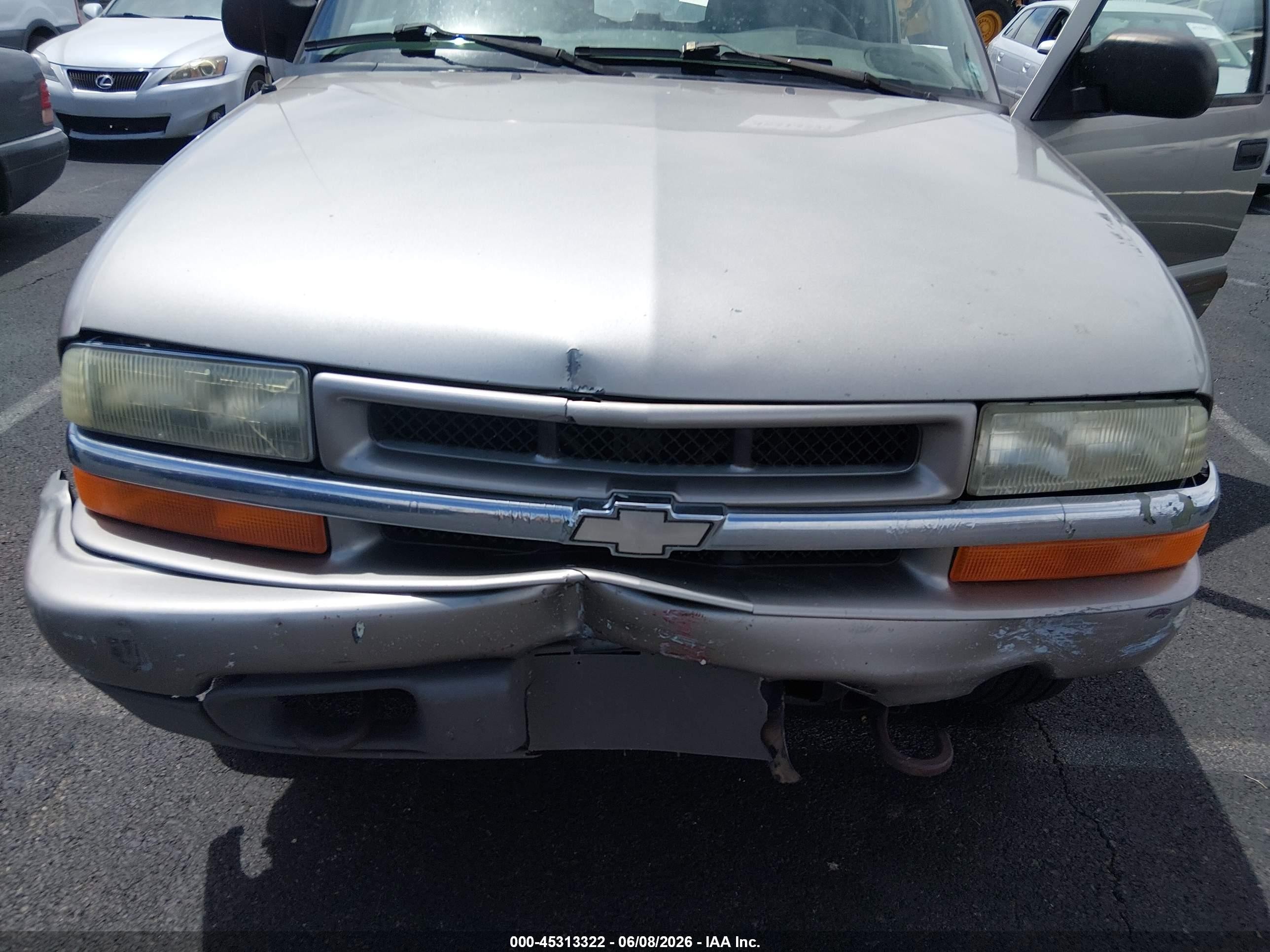 2002 Chevrolet Blazer Ls Gold vin: 1GNDT13W42K179589