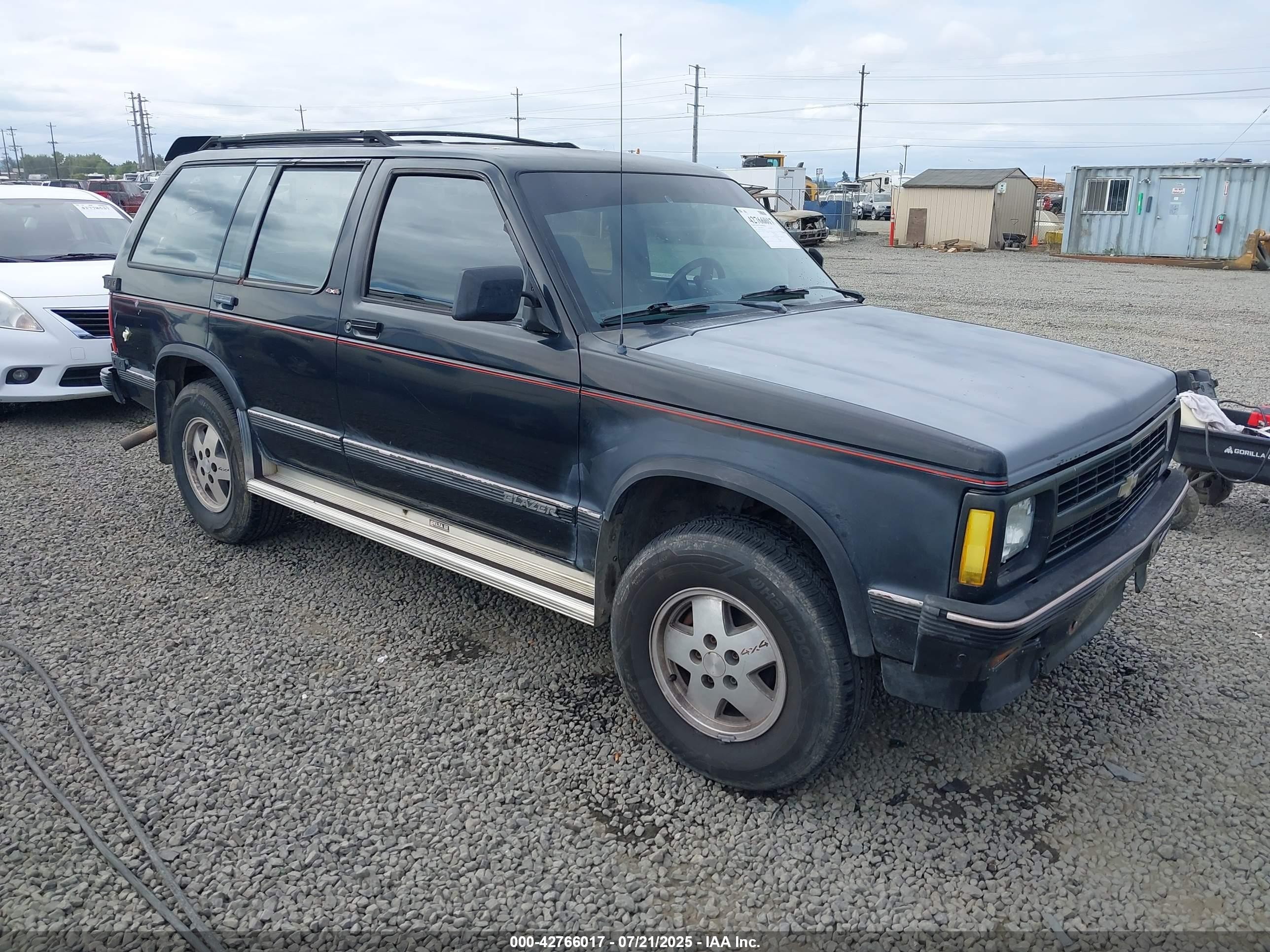 1992 Chevrolet Blazer S10 Black vin: 1GNDT13W4N2177782