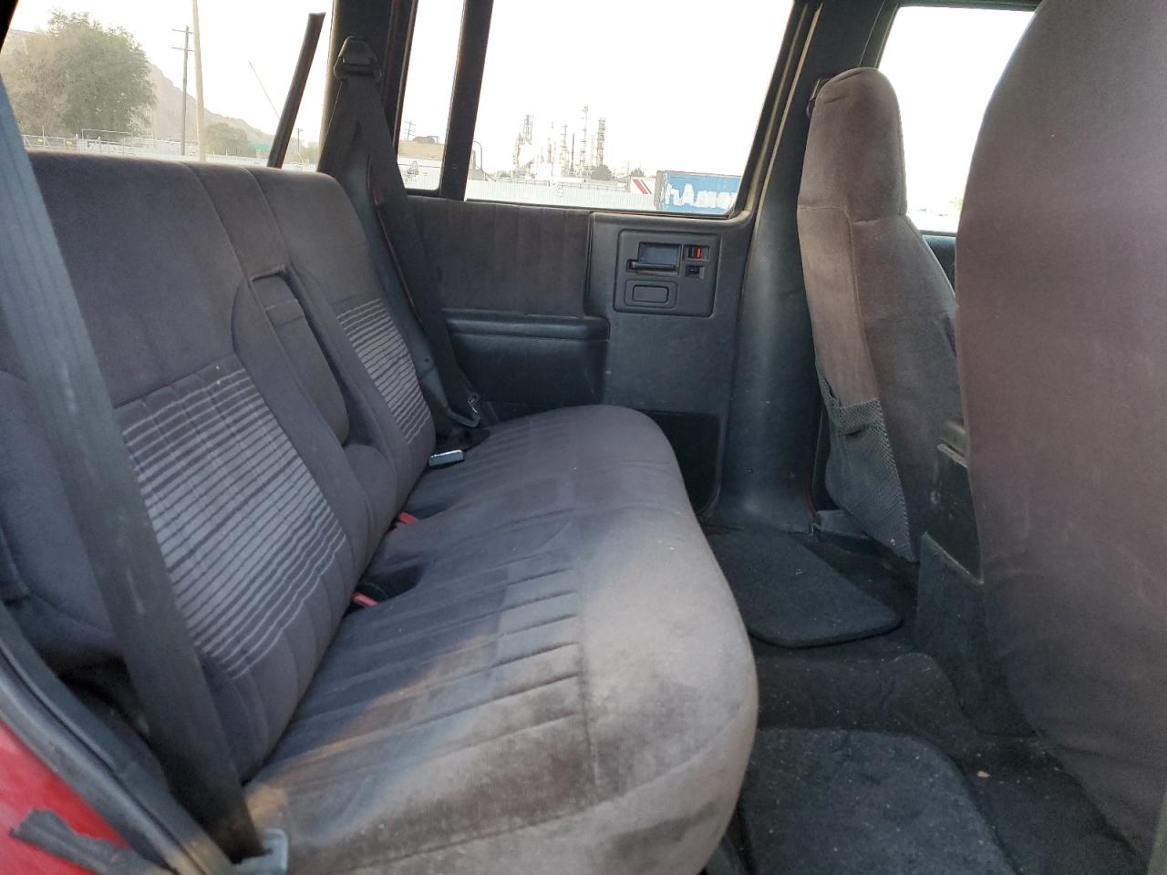 1994 Chevrolet Blazer S10 Red vin: 1GNDT13W4R0153113
