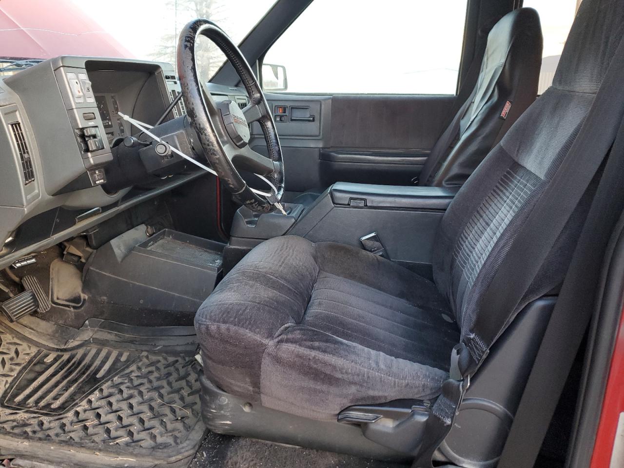 1994 Chevrolet Blazer S10 Red vin: 1GNDT13W4R0153113