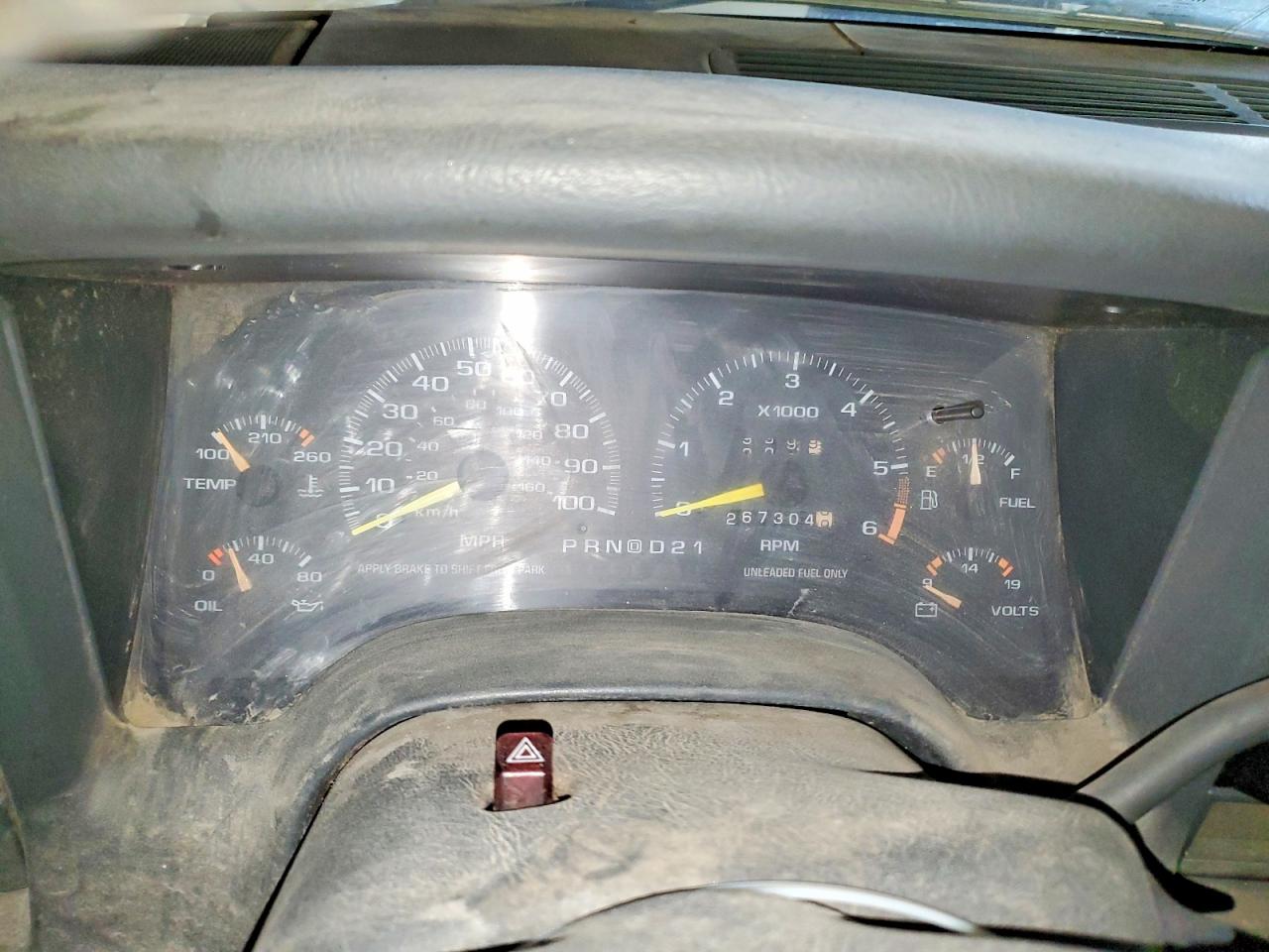 1996 Chevrolet Blazer Red vin: 1GNDT13W4T2124514