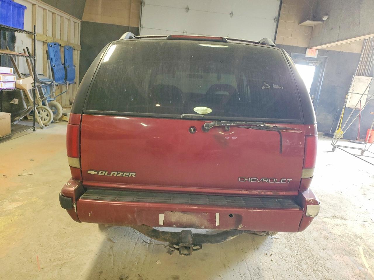 1996 Chevrolet Blazer Red vin: 1GNDT13W4T2124514