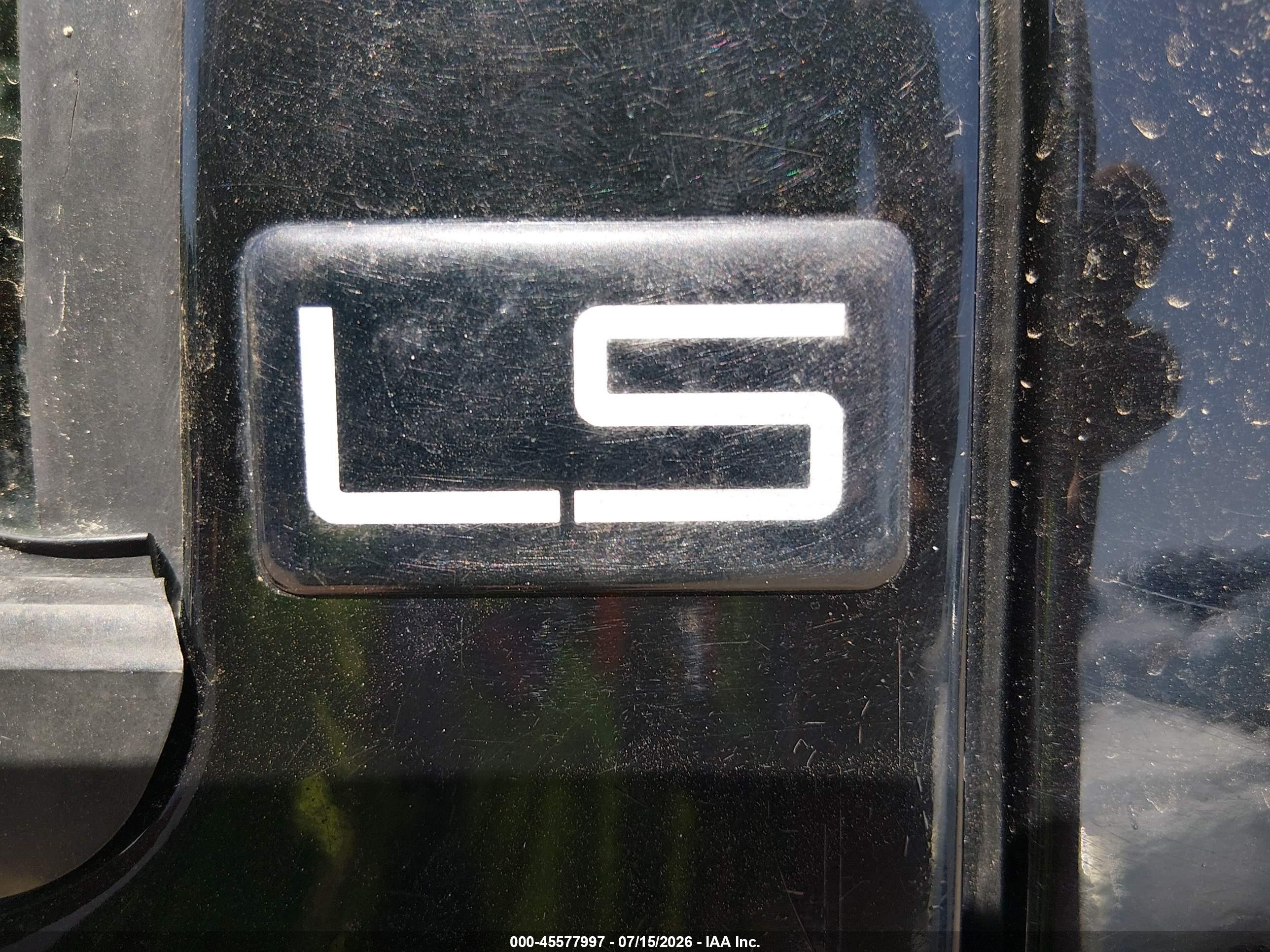 1999 Chevrolet Blazer Ls Black vin: 1GNDT13W4X2117407