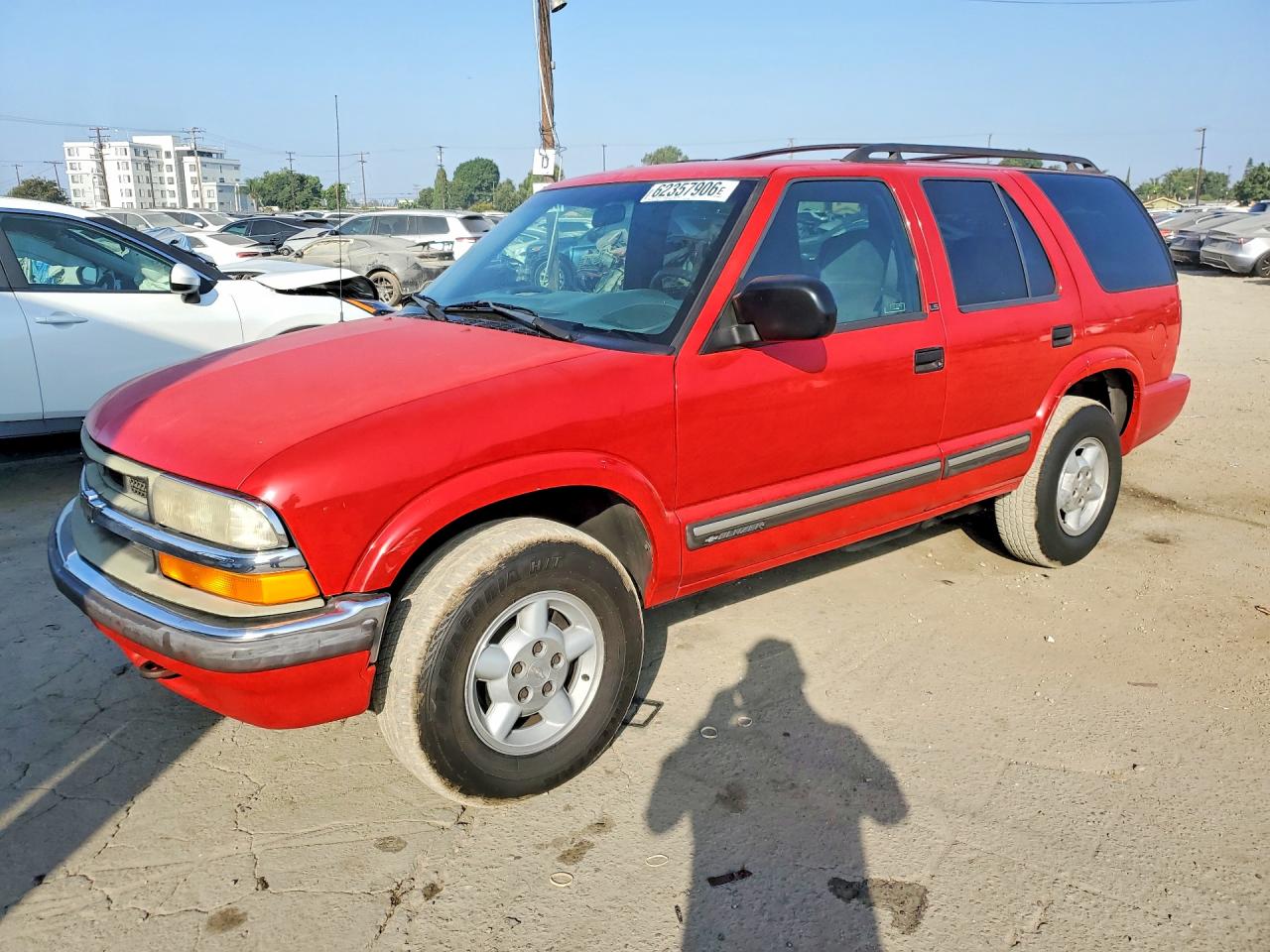 2000 Chevrolet Blazer Красный vin: 1GNDT13W4Y2170089