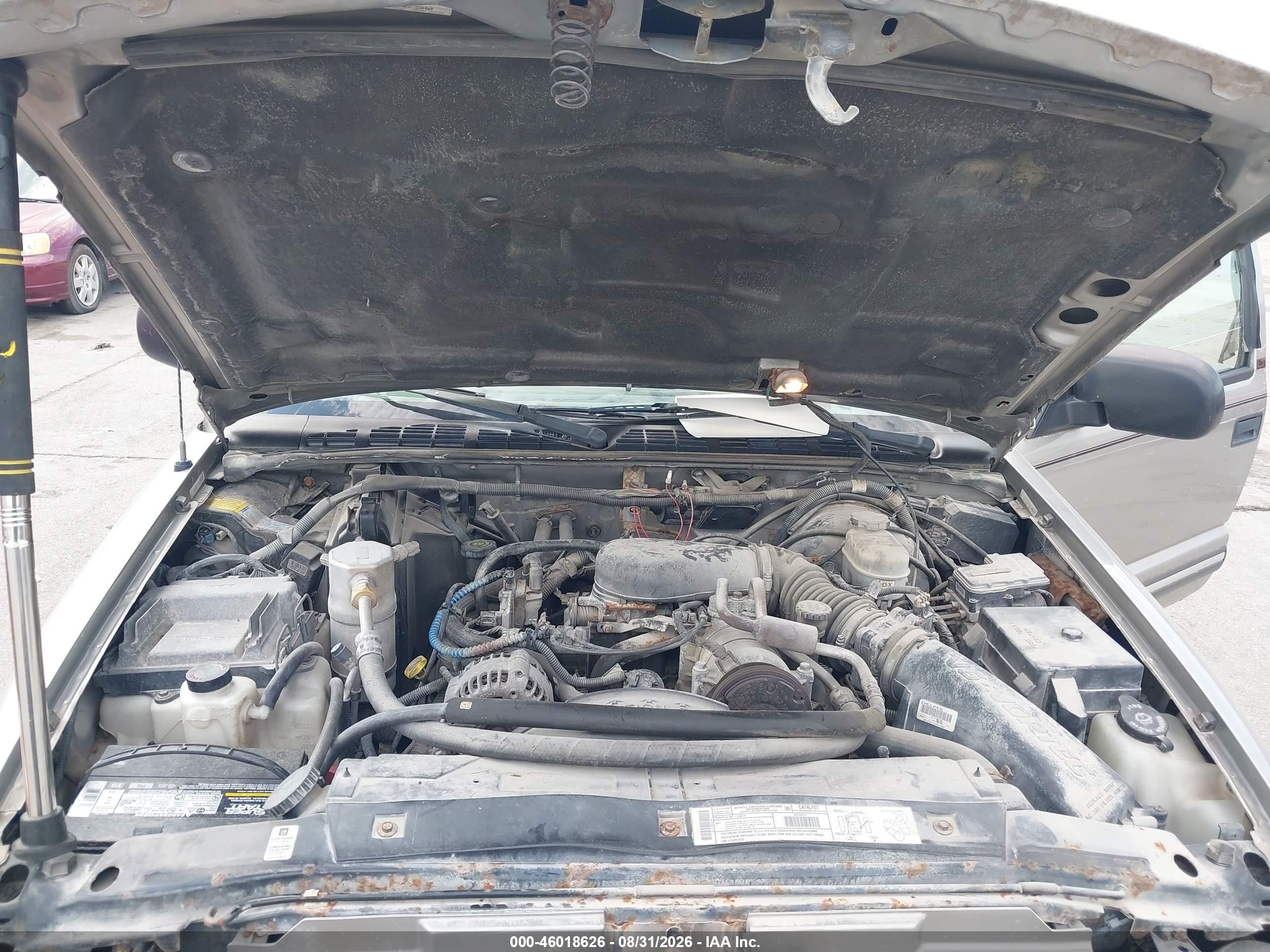 2001 Chevrolet Blazer Lt Серый vin: 1GNDT13W512106469