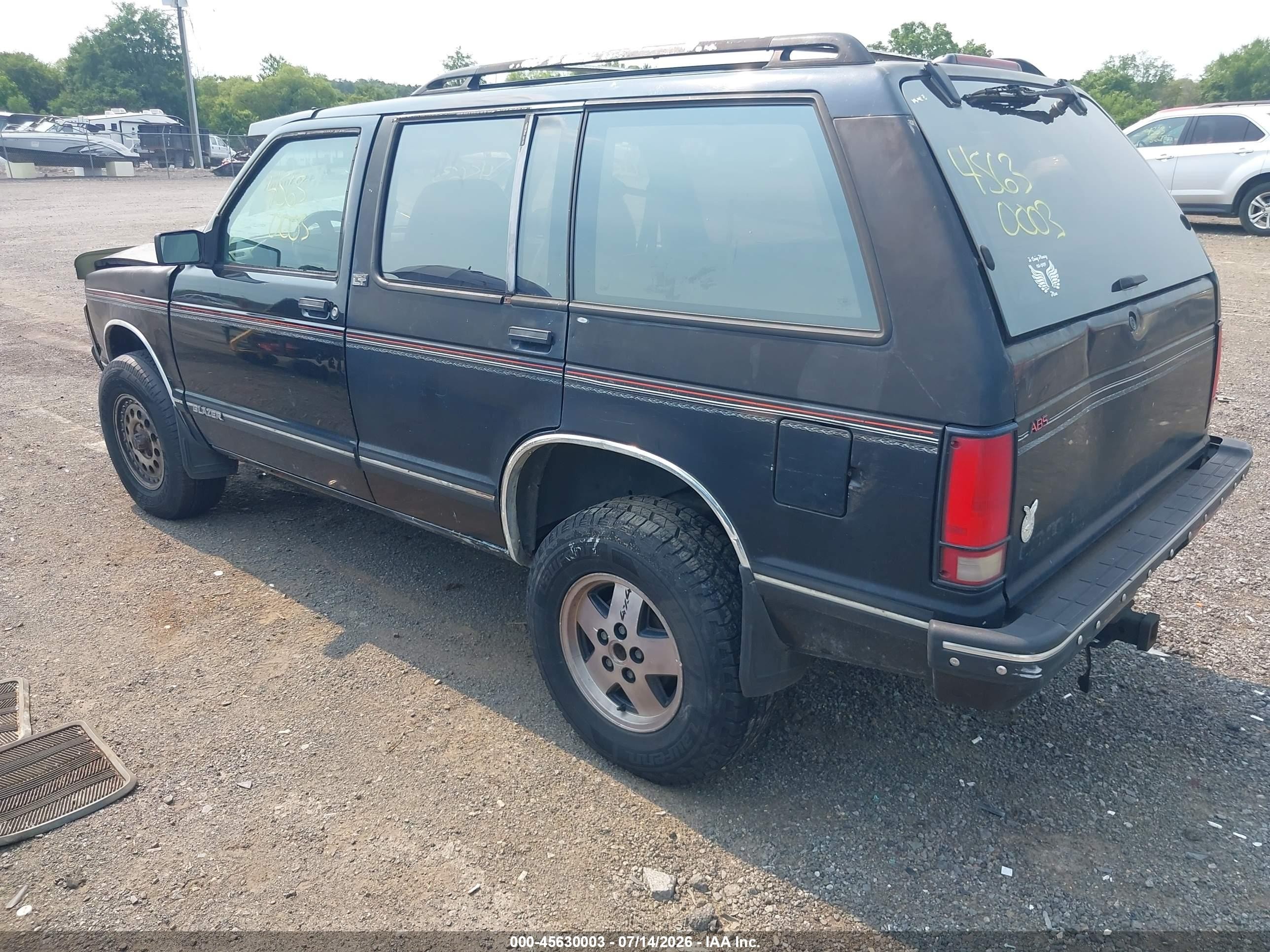 1994 Chevrolet Blazer S10 Black vin: 1GNDT13W5R0158059
