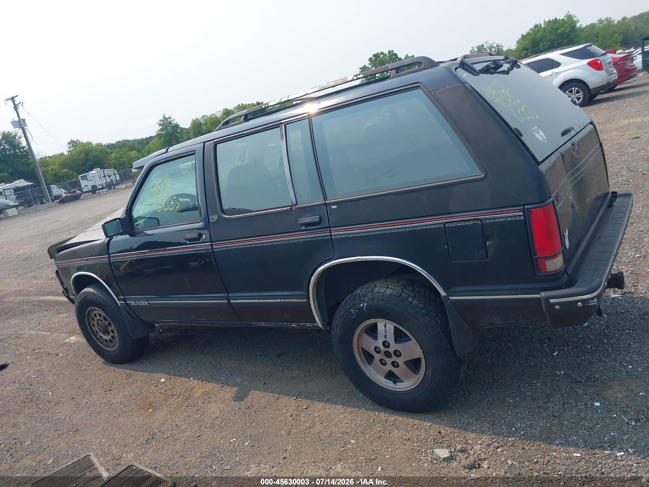 1994 Chevrolet Blazer S10 Black vin: 1GNDT13W5R0158059