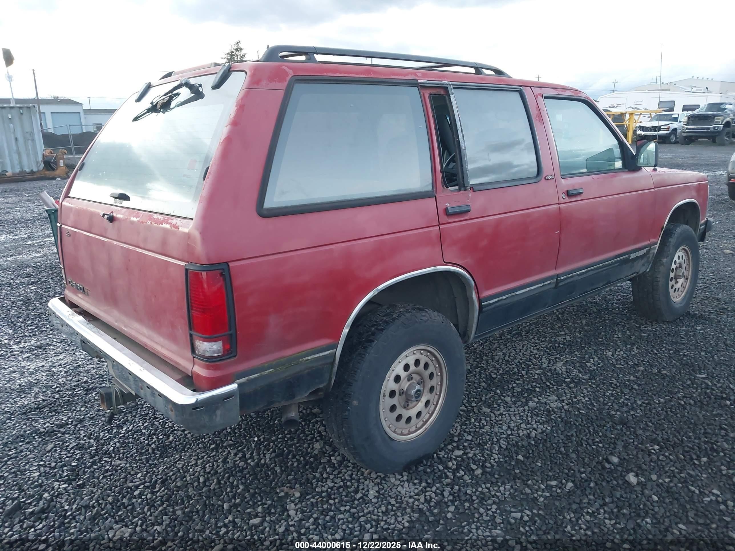 1994 Chevrolet Blazer S10 Red vin: 1GNDT13W5R0177873