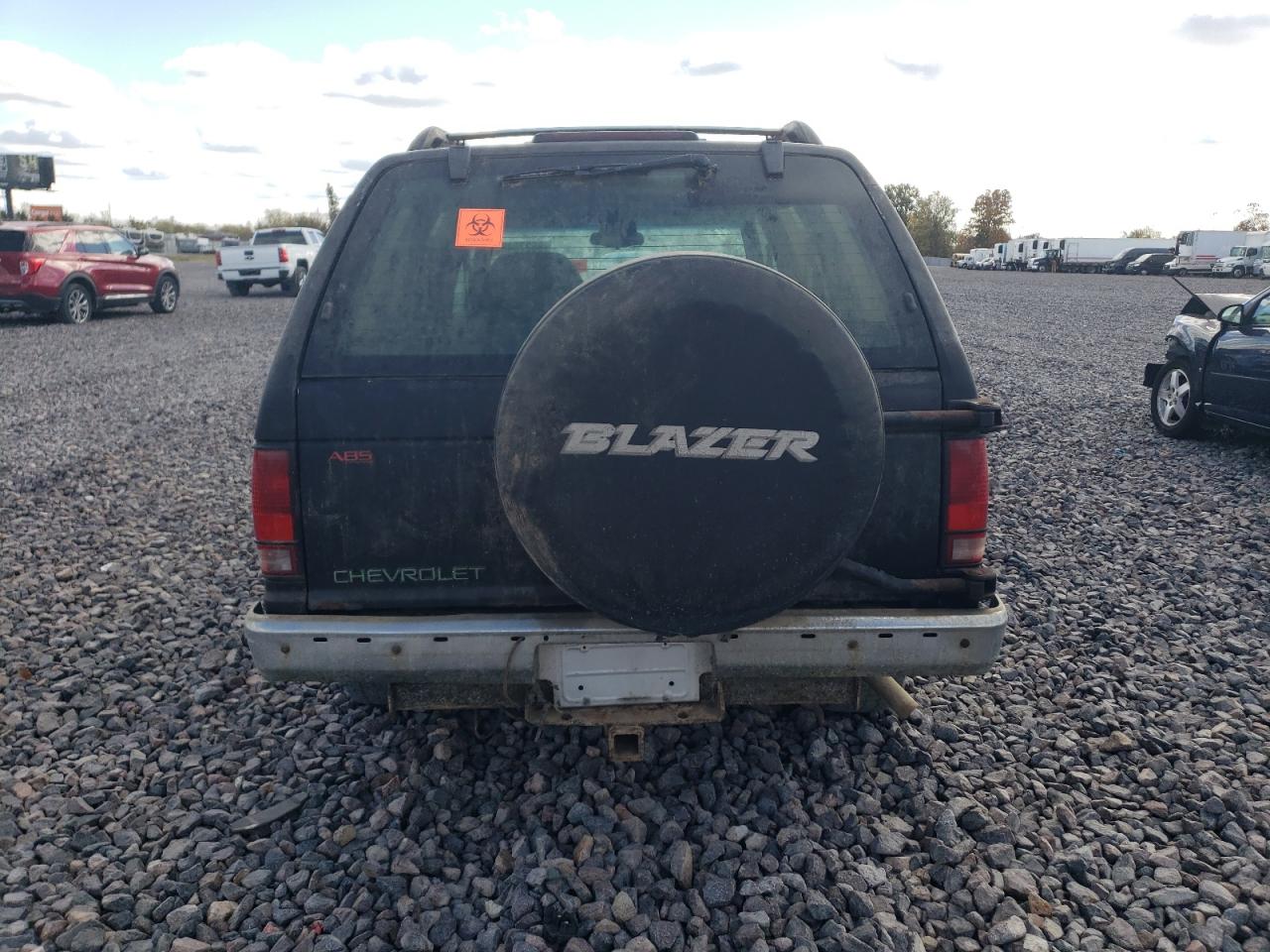 1994 Chevrolet Blazer S10 Black vin: 1GNDT13W5R2158339
