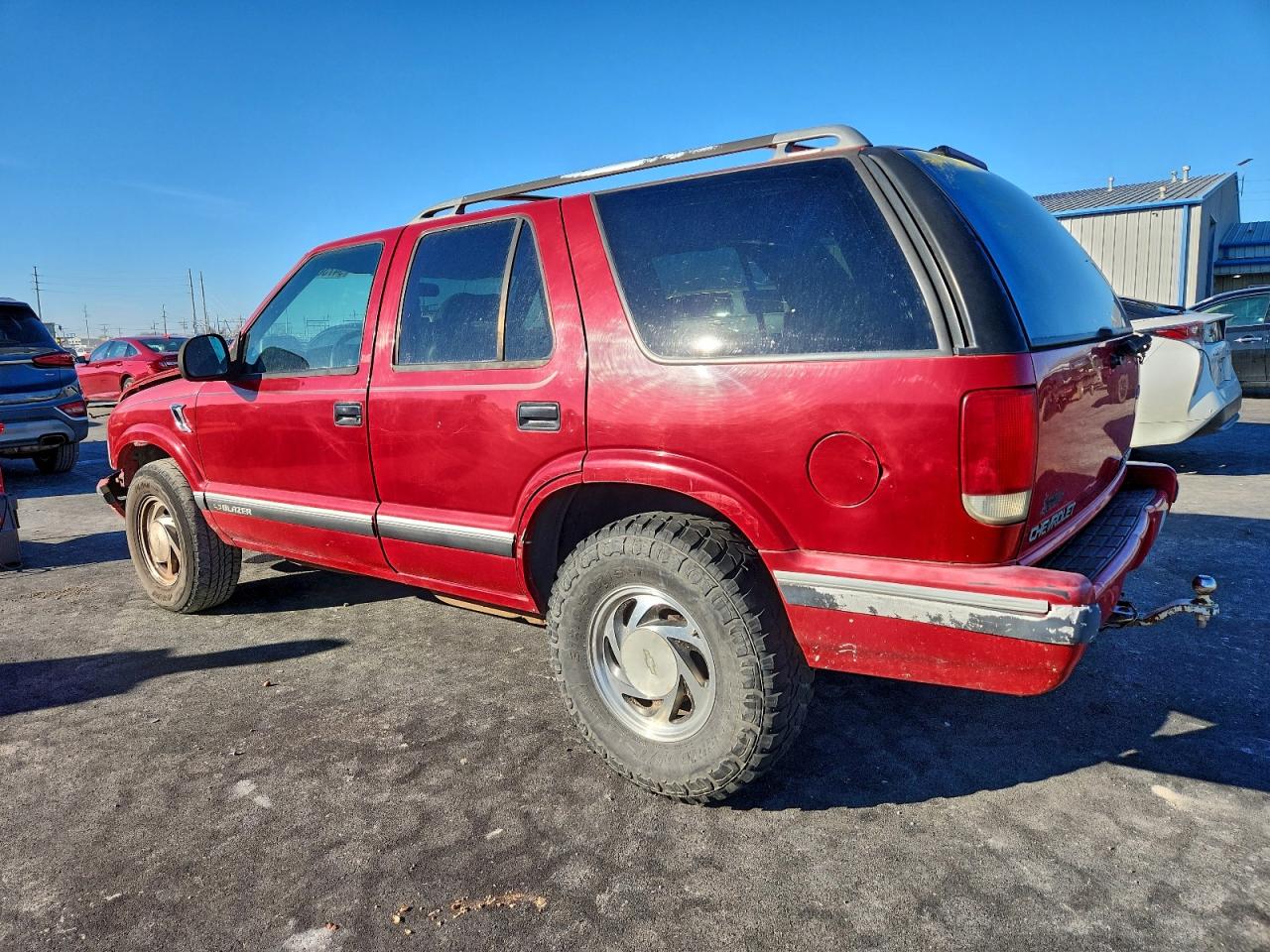 1995 Chevrolet Blazer Red vin: 1GNDT13W5S2127341
