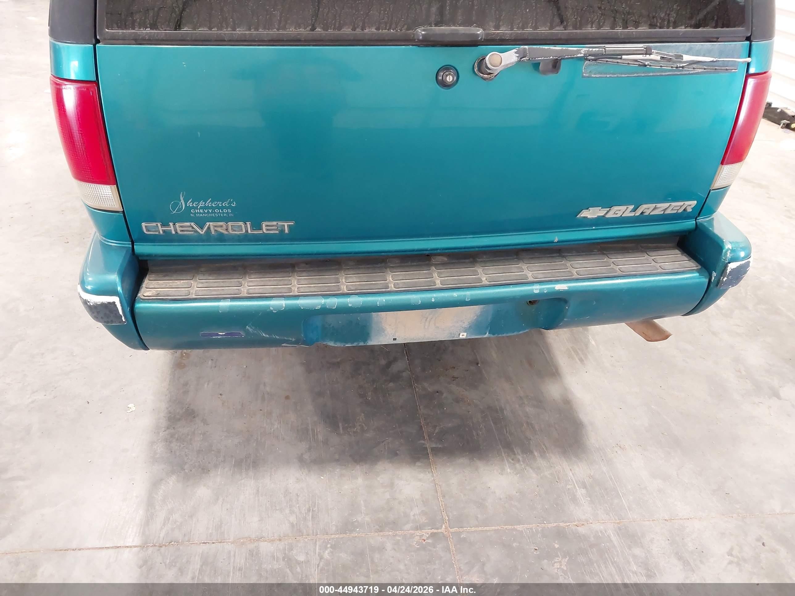 1995 Chevrolet Blazer   Blue vin: 1GNDT13W5S2190567