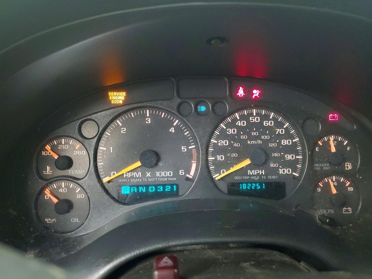 1999 Chevrolet Blazer Silver vin: 1GNDT13W5X2113771
