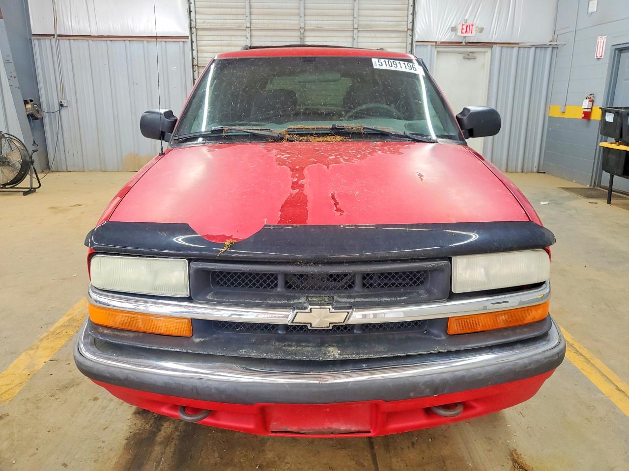 2000 Chev Blazer Красный vin: 1GNDT13W5Y2156167