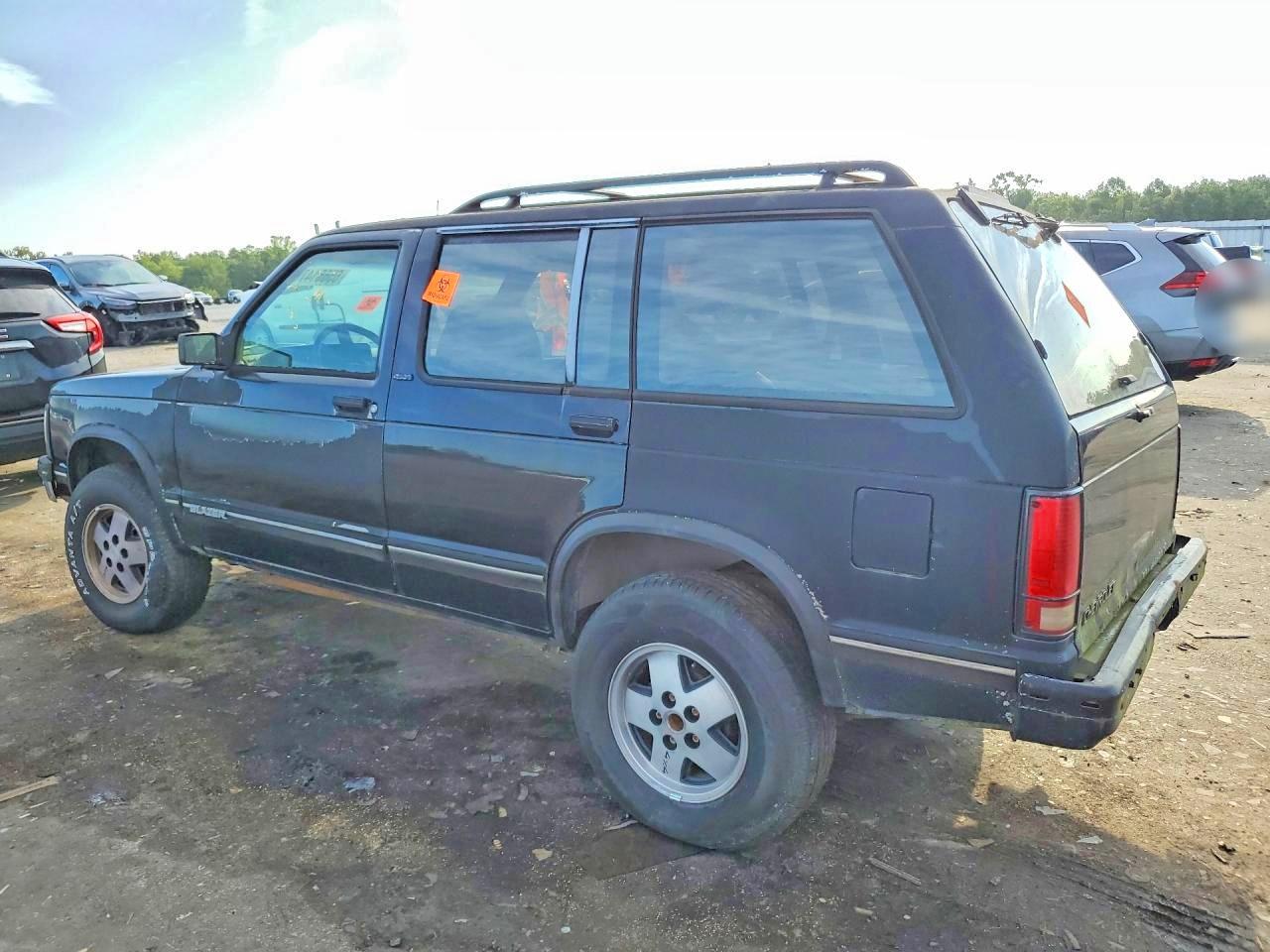 1994 Chevrolet Blazer K1500 Черный vin: 1GNDT13W6R2106069