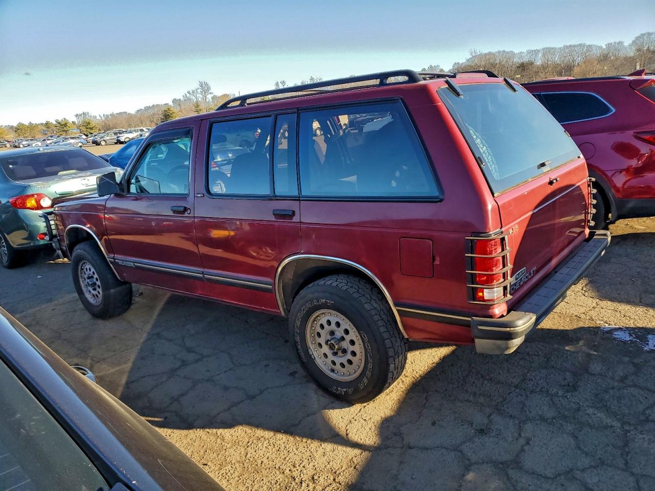 1994 Chevrolet Blazer S10 Red vin: 1GNDT13W6R2141744