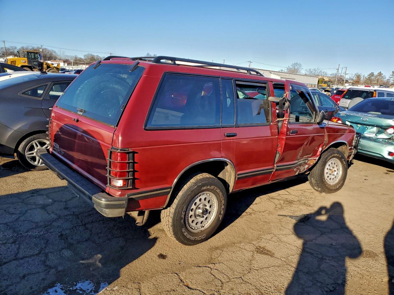 1994 Chevrolet Blazer S10 Red vin: 1GNDT13W6R2141744