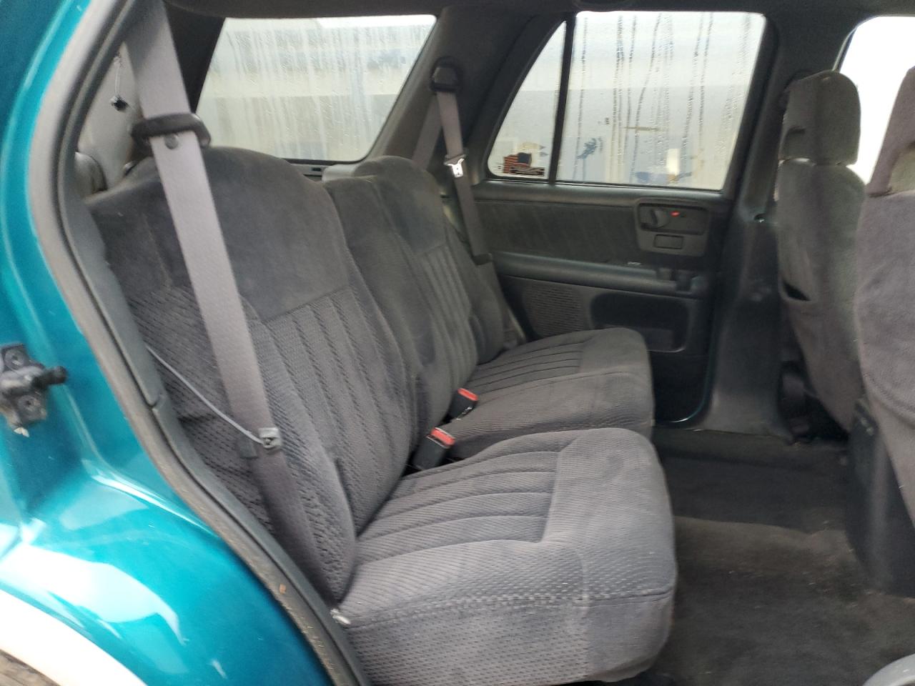 1995 Chevrolet Blazer Green vin: 1GNDT13W6S2113609