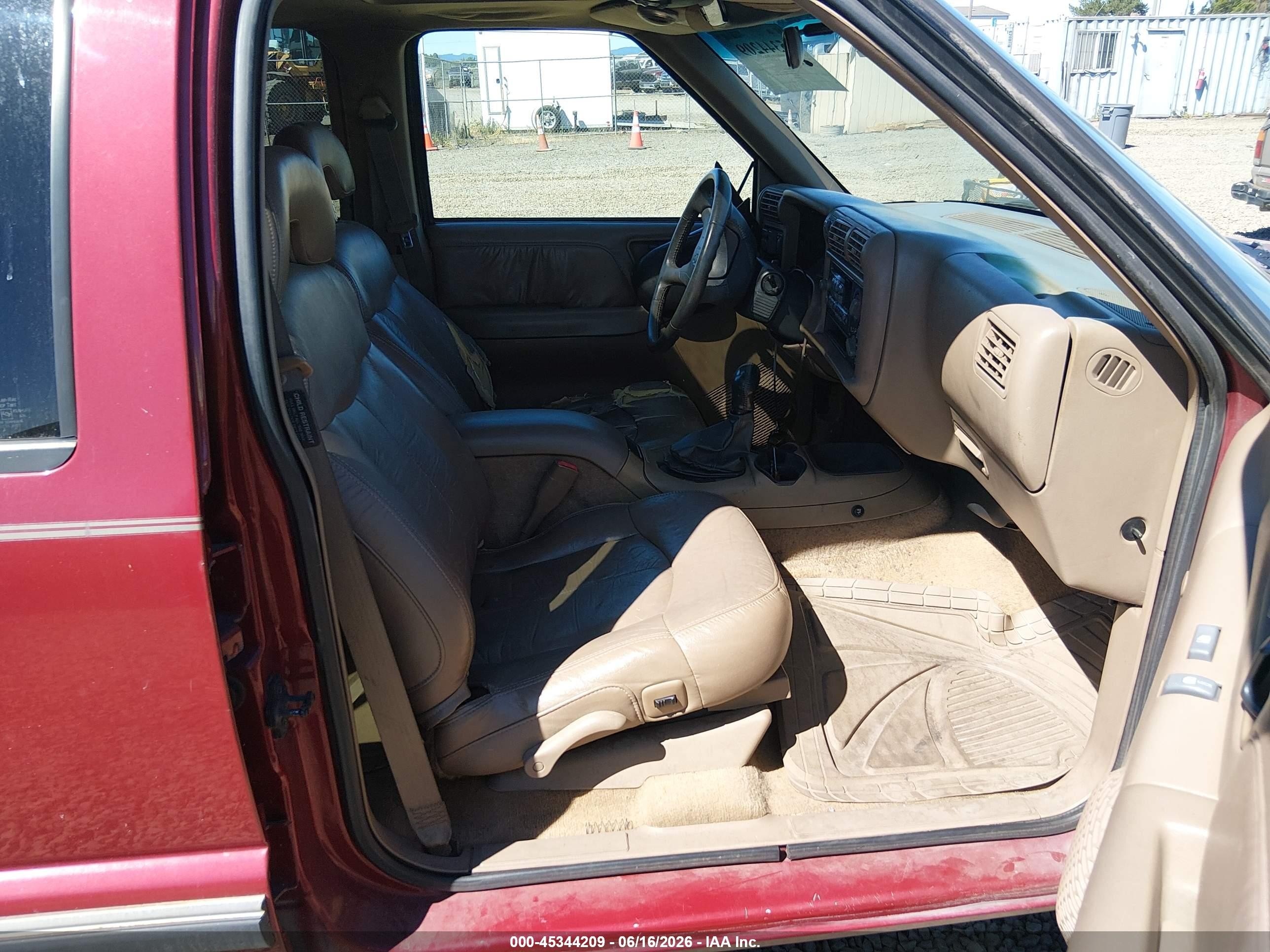1997 Chevrolet Blazer Lt Red vin: 1GNDT13W6V2254443