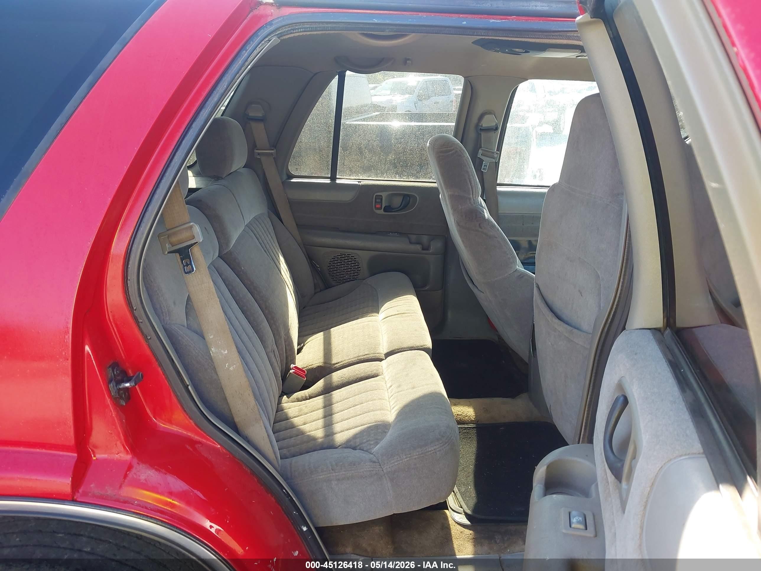1999 Chevrolet Blazer Ls Красный vin: 1GNDT13W6X2163675