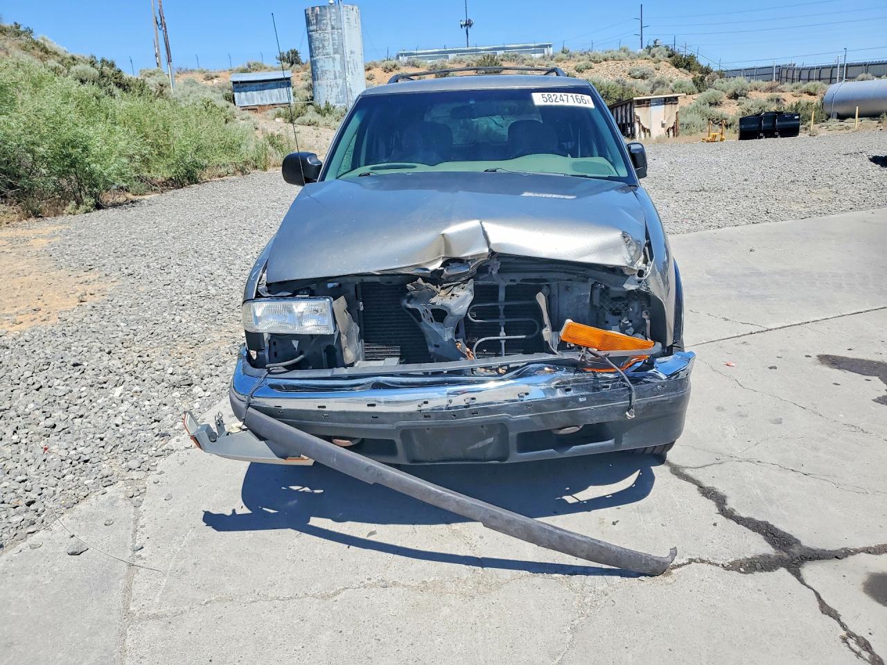 2000 Chevrolet Blazer Gold vin: 1GNDT13W6Y2263115