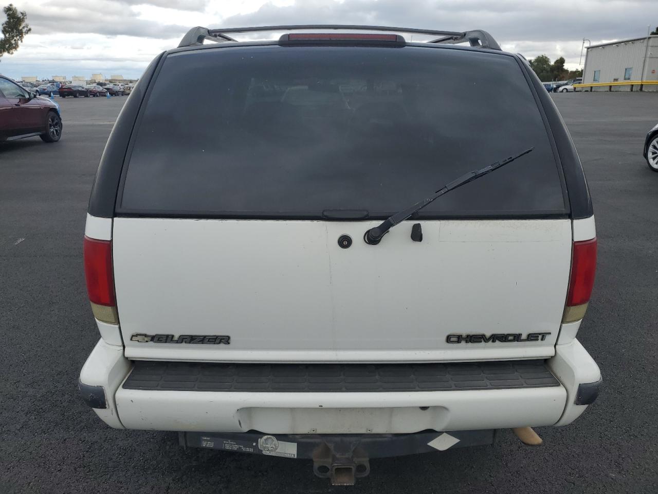 1996 Chevrolet Blazer White vin: 1GNDT13W7T2163632