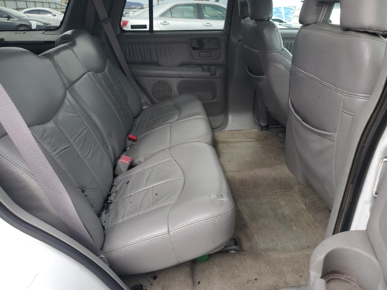 1996 Chevrolet Blazer White vin: 1GNDT13W7T2163632