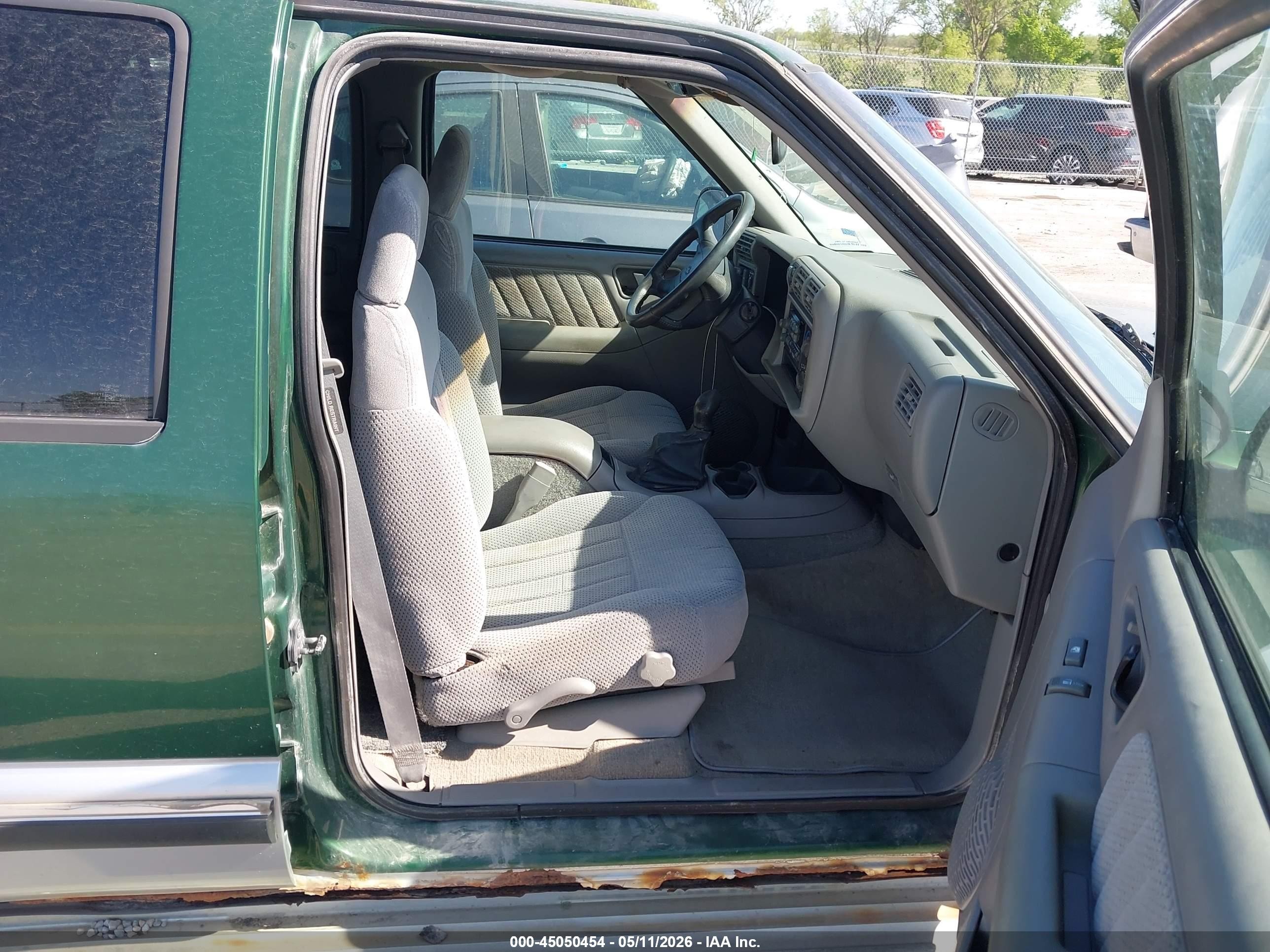 1997 Chevrolet Blazer Ls Green vin: 1GNDT13W7V2113333