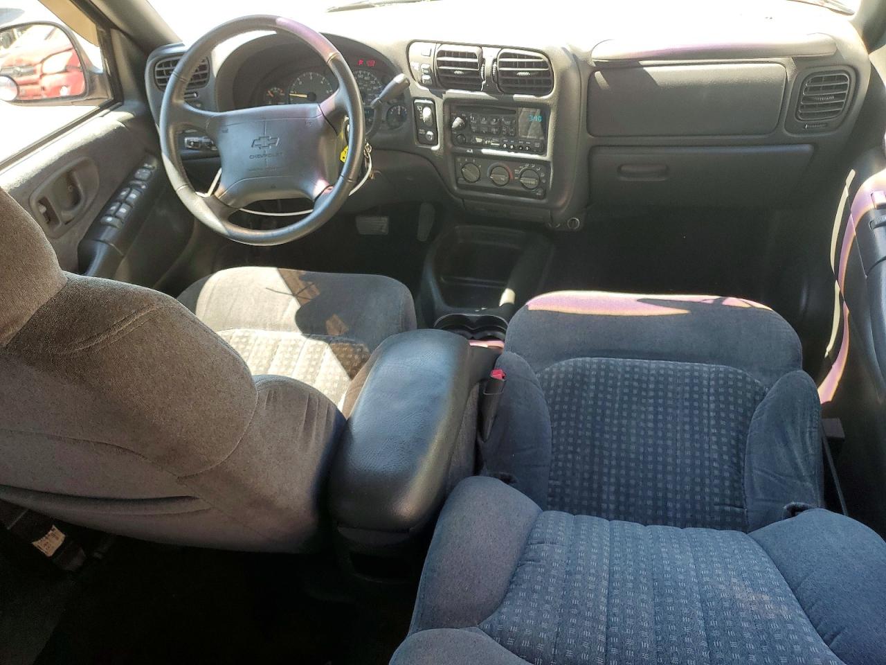 1998 Chevrolet Blazer Burgundy vin: 1GNDT13W7W2121692