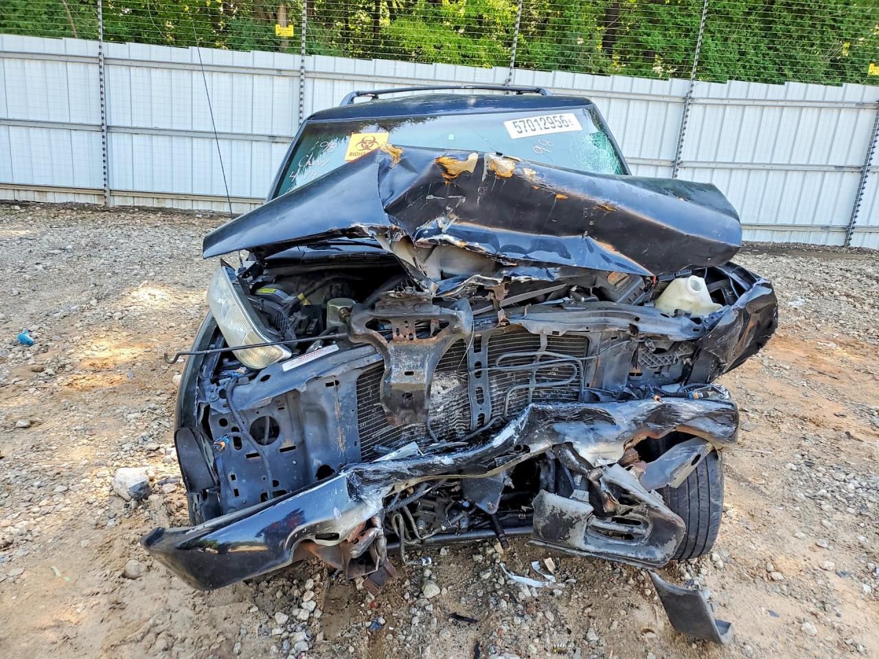 1998 Chevrolet Blazer Black vin: 1GNDT13W7W2214745