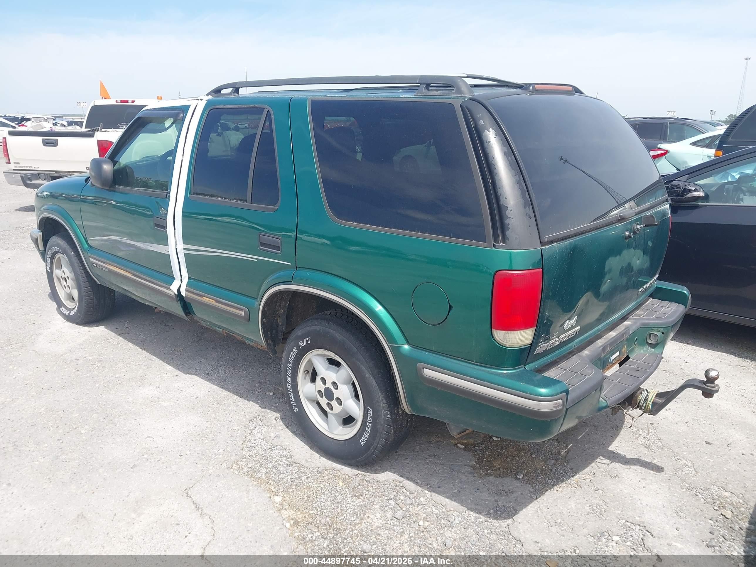 1999 Chevrolet Blazer Ls Green vin: 1GNDT13W7XK133052