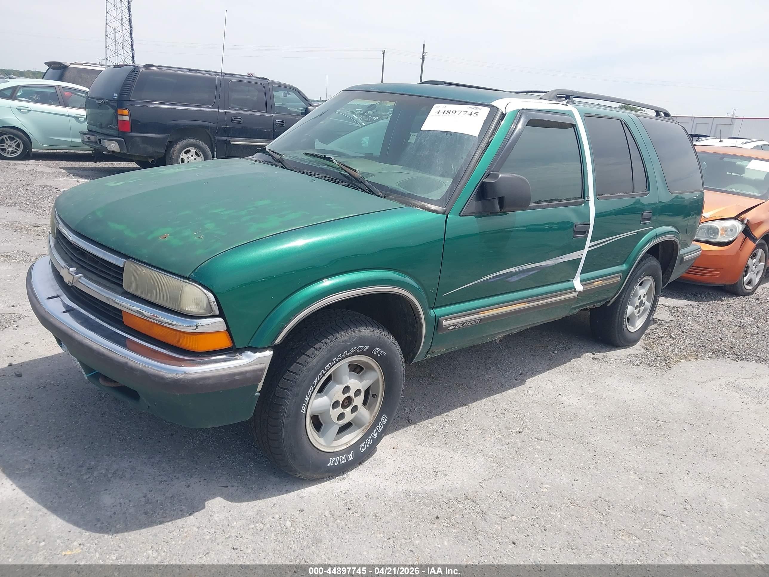 1999 Chevrolet Blazer Ls Green vin: 1GNDT13W7XK133052