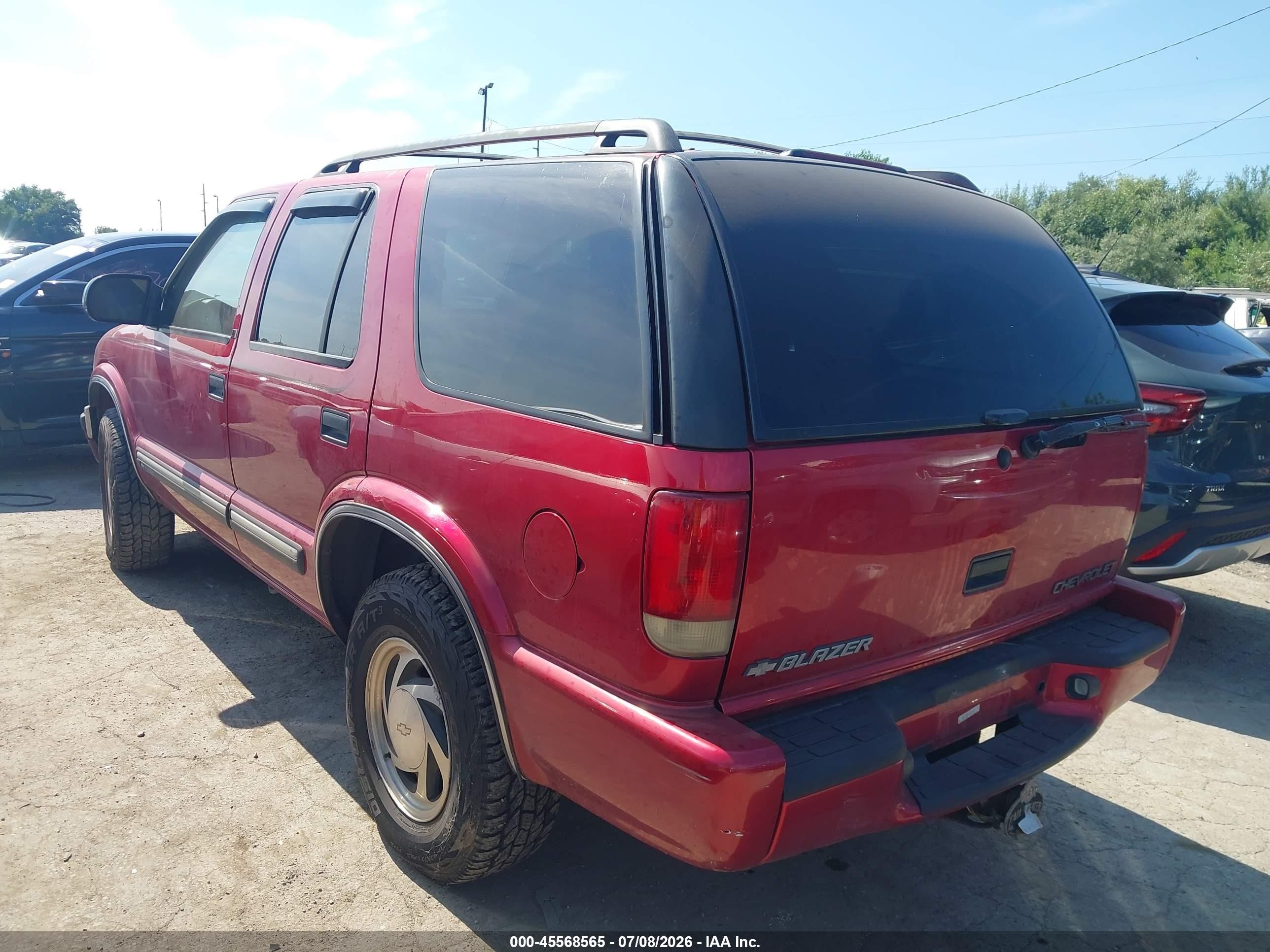 2001 Chevrolet Blazer Lt Red vin: 1GNDT13W812120754