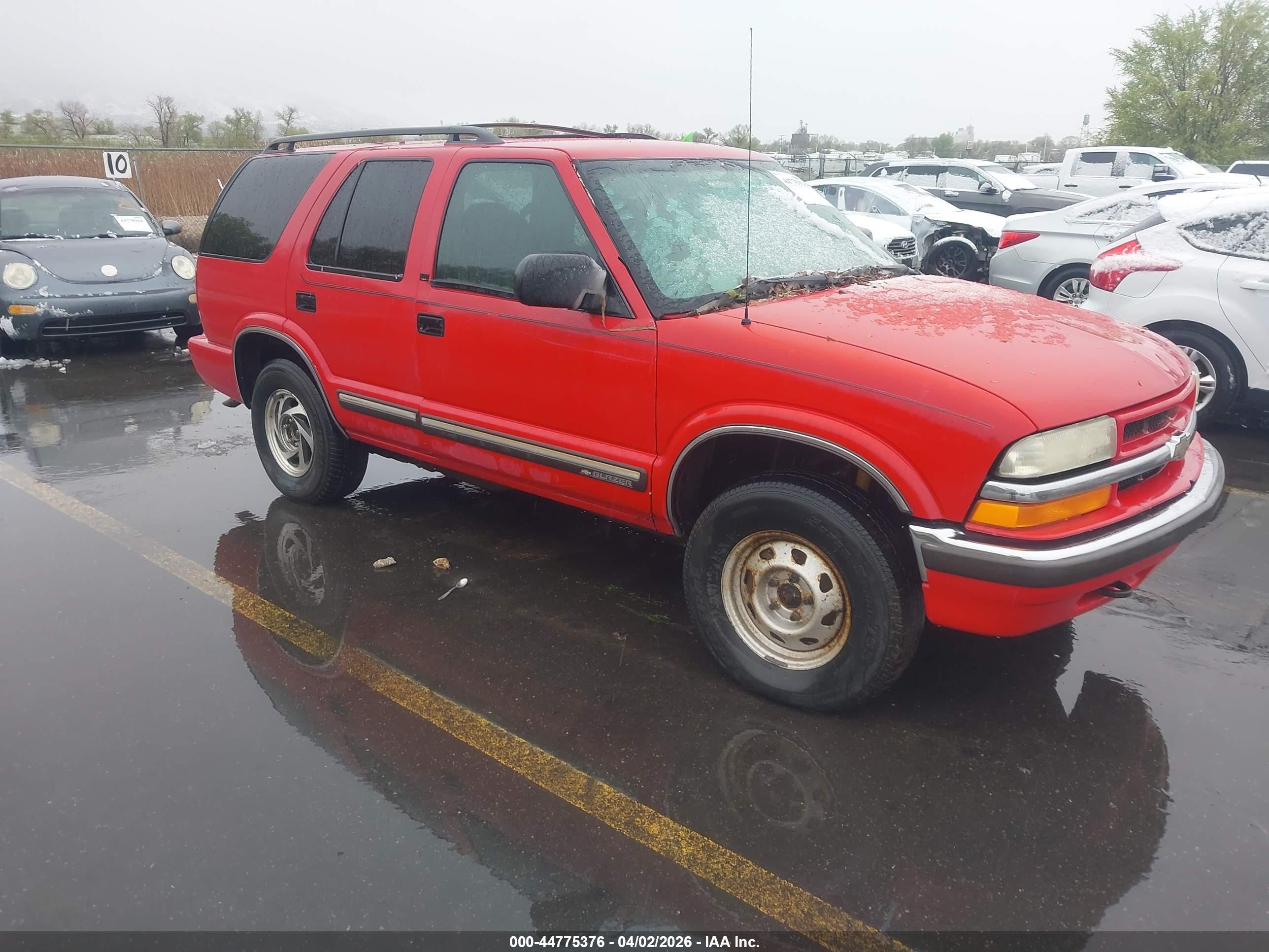 2001 Chevrolet Blazer Lt Red vin: 1GNDT13W812170067