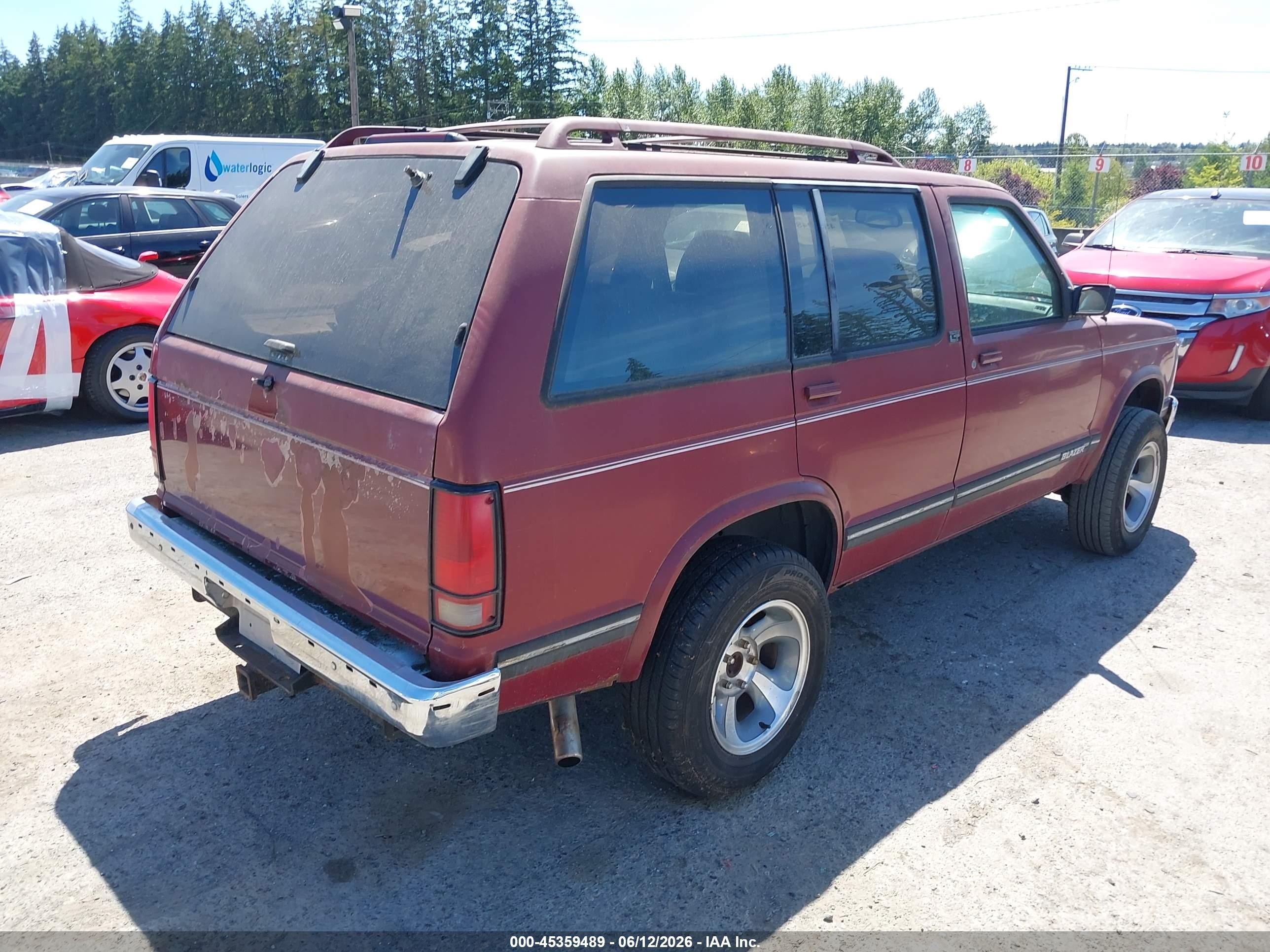 1993 Chevrolet Blazer S10 Red vin: 1GNDT13W8P2106264