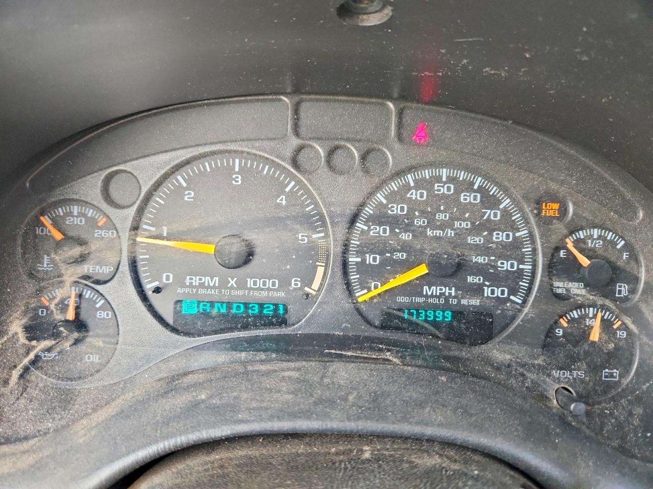 1999 Chevrolet Blazer Blue vin: 1GNDT13W8X2170658