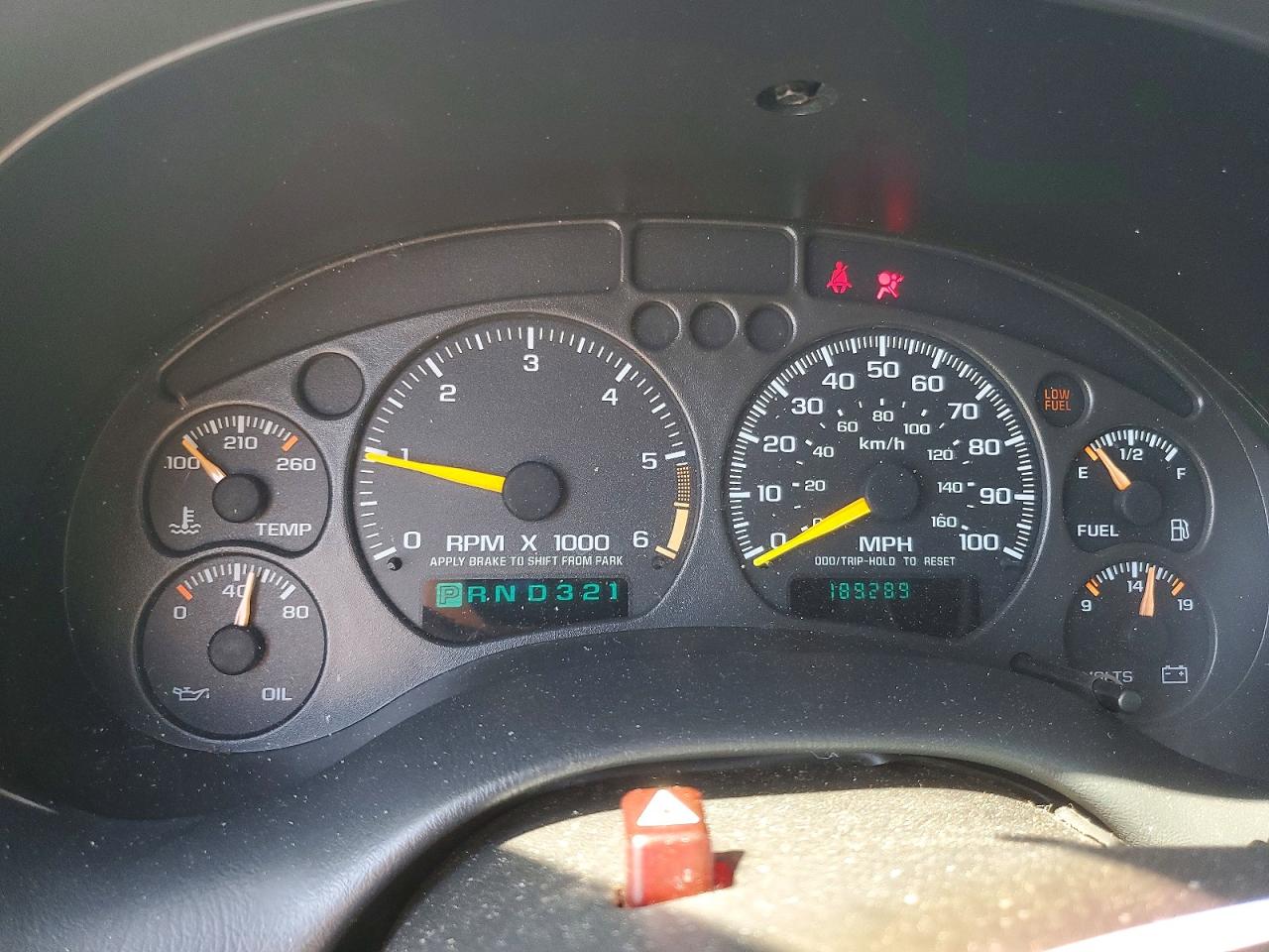 1999 Chevrolet Blazer Tan vin: 1GNDT13W8X2239784