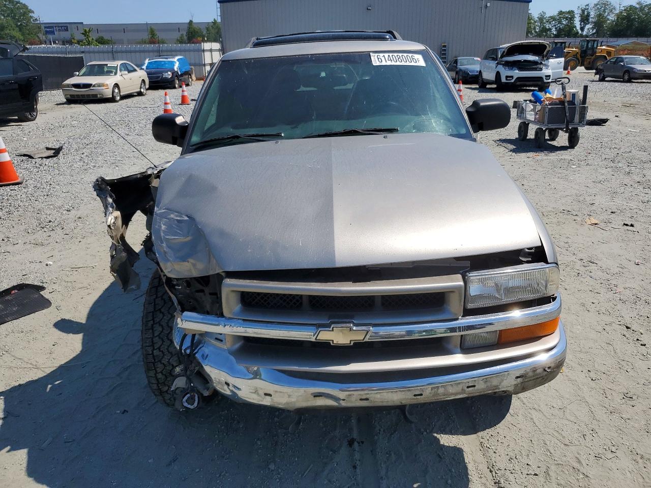 1999 Chevrolet Blazer Tan vin: 1GNDT13W8X2239784