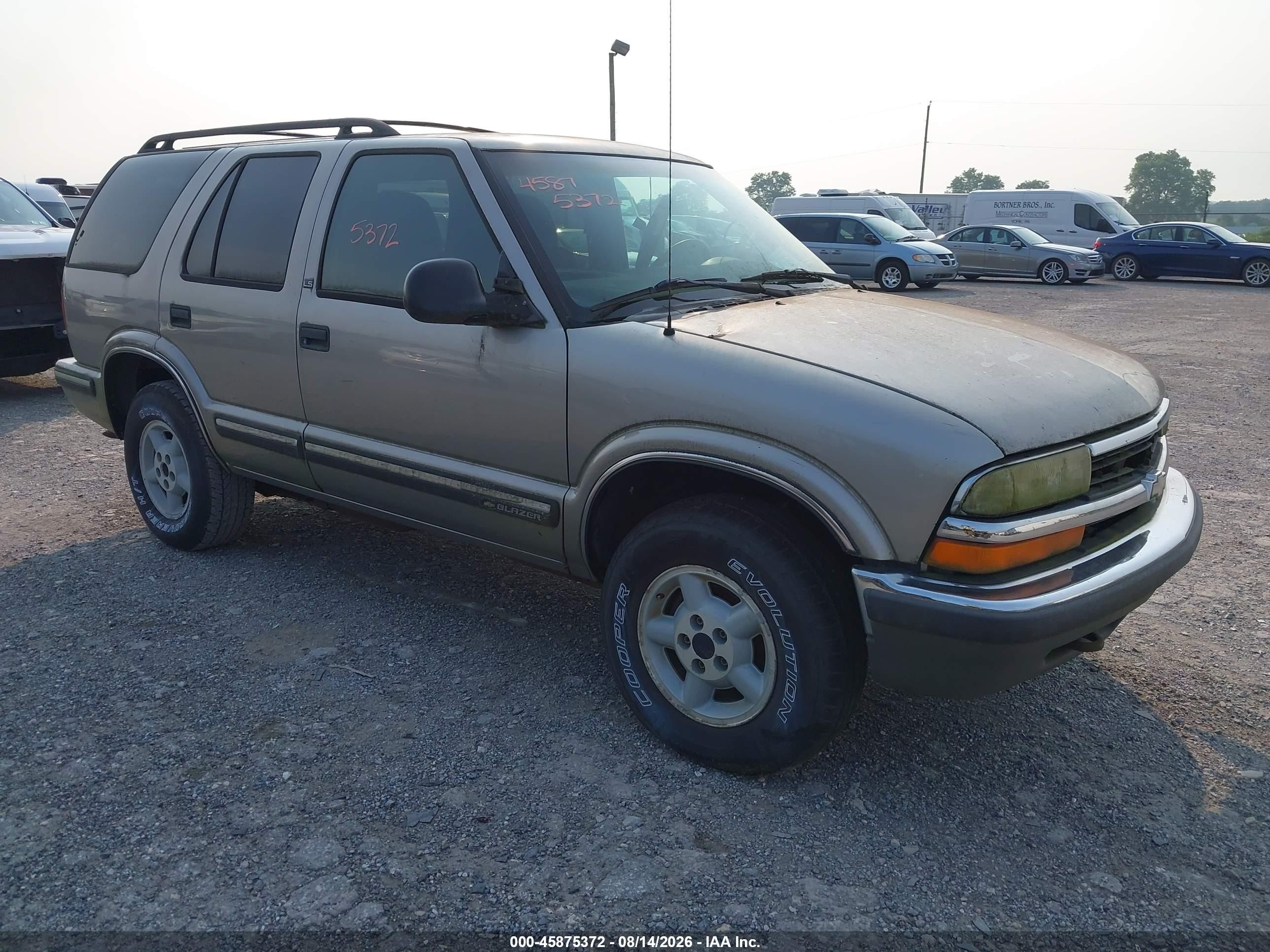 1998 Chevrolet Blazer Ls Beige vin: 1GNDT13W9W2280973