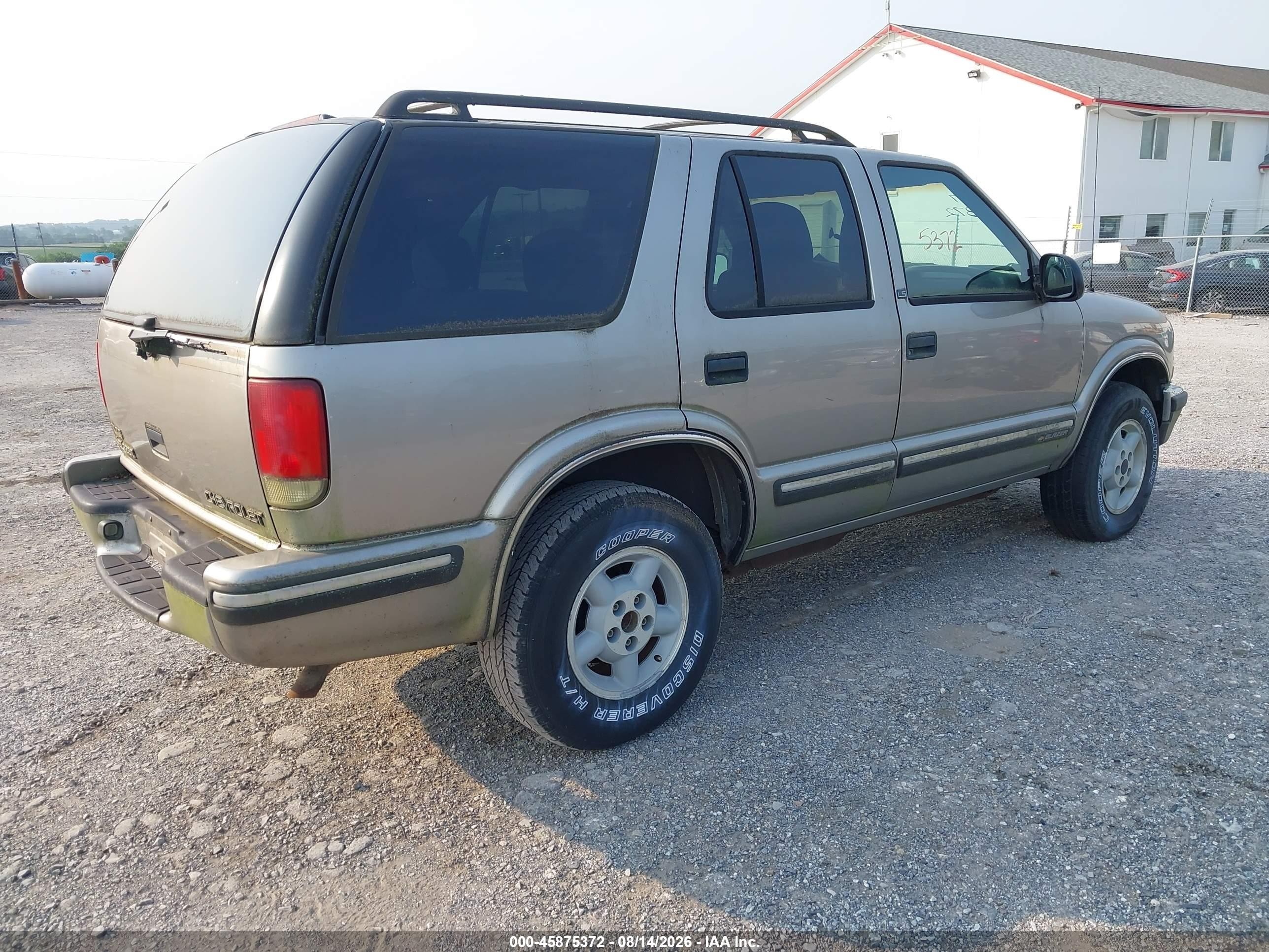 1998 Chevrolet Blazer Ls Beige vin: 1GNDT13W9W2280973