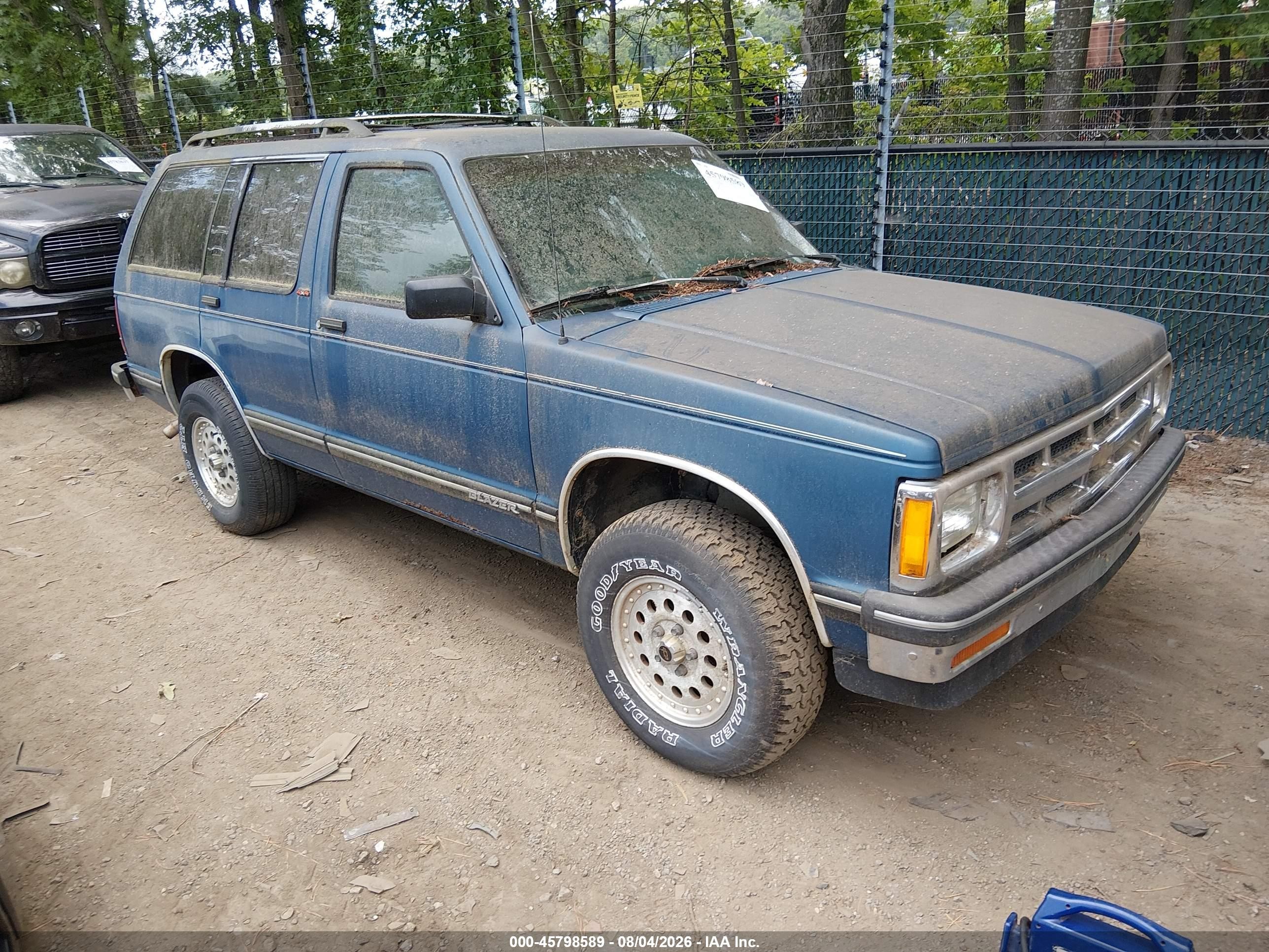 1994 Chevrolet Blazer S10 Blue vin: 1GNDT13WXR0124022
