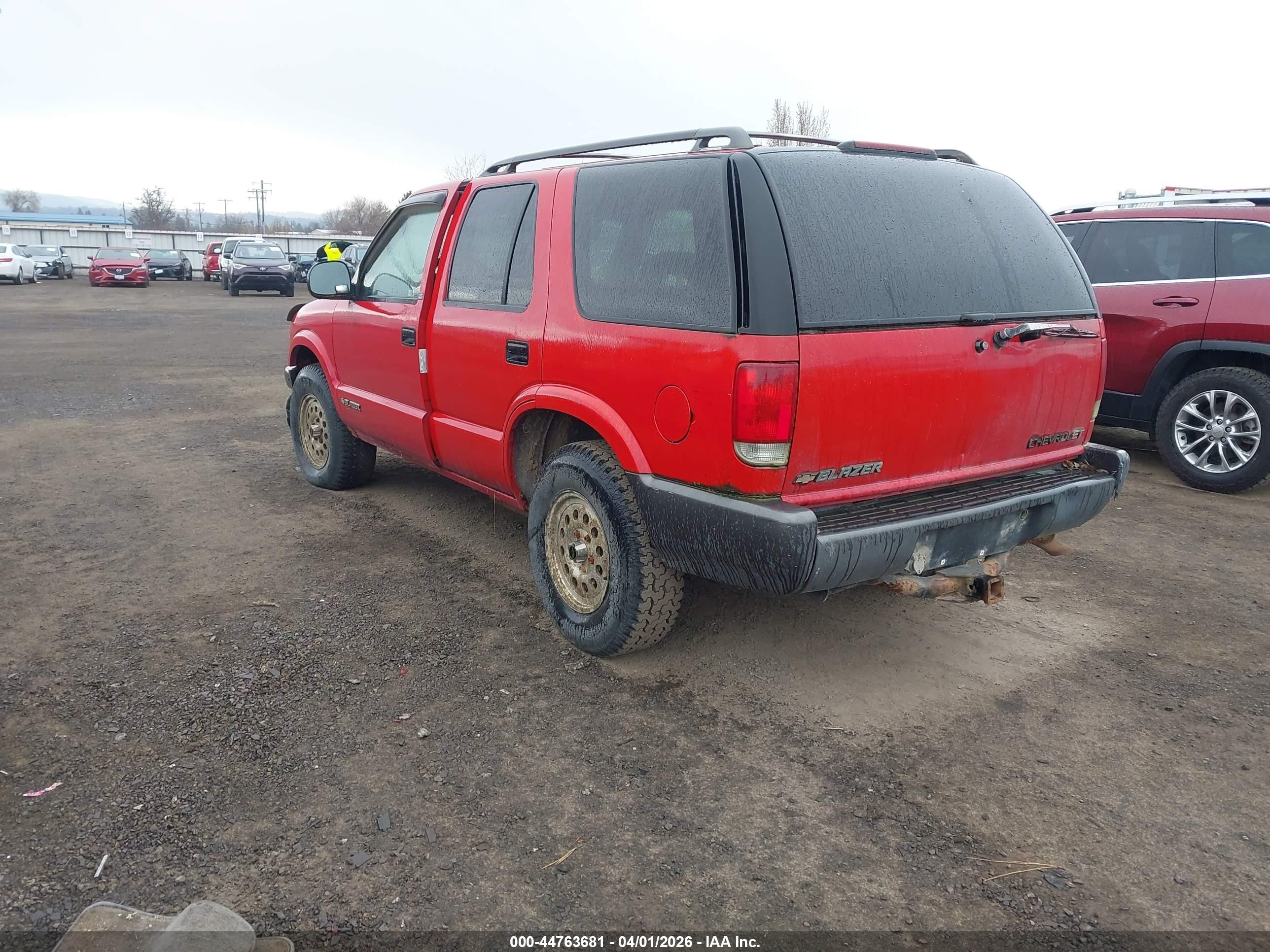 1996 Chevrolet Blazer   Red vin: 1GNDT13WXT2261697