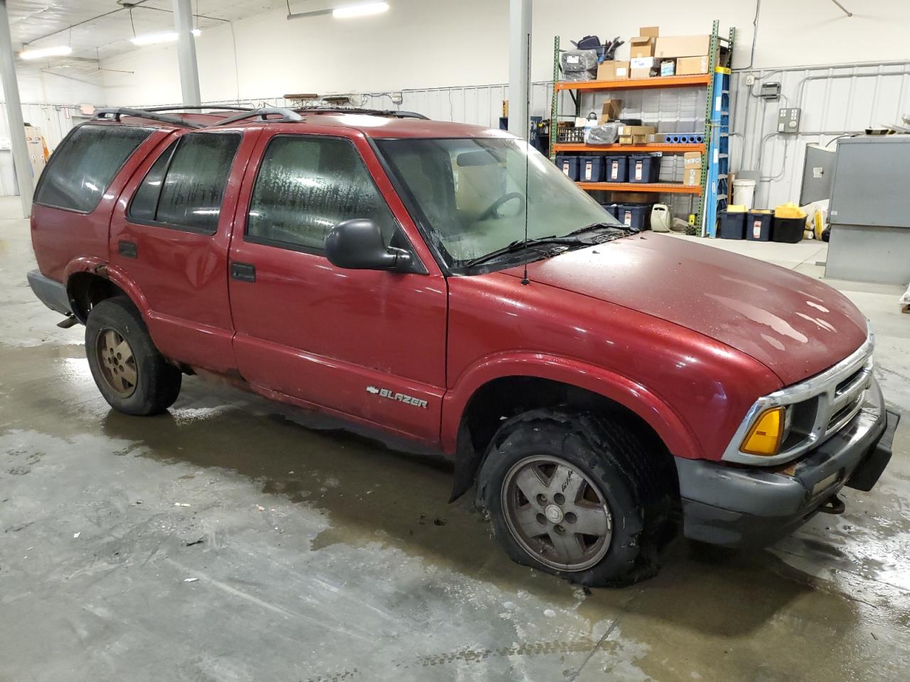 1997 Chevrolet Blazer Темно-бордовый vin: 1GNDT13WXV2224393