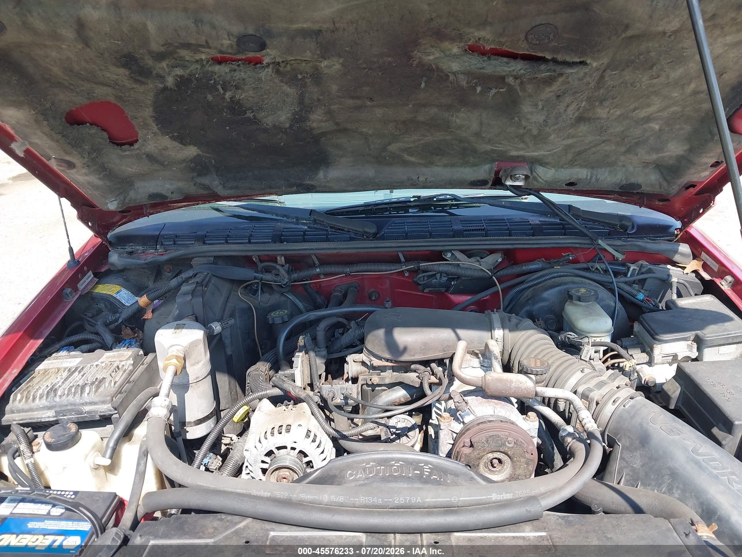 2000 Chevrolet Blazer Ls Maroon vin: 1GNDT13WXY2166807