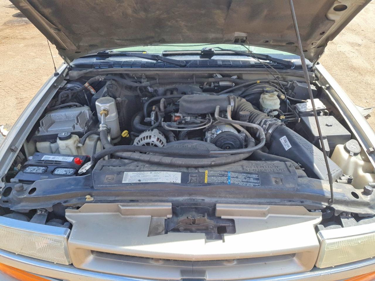 2004 Chevrolet Blazer Charcoal vin: 1GNDT13X34K164626