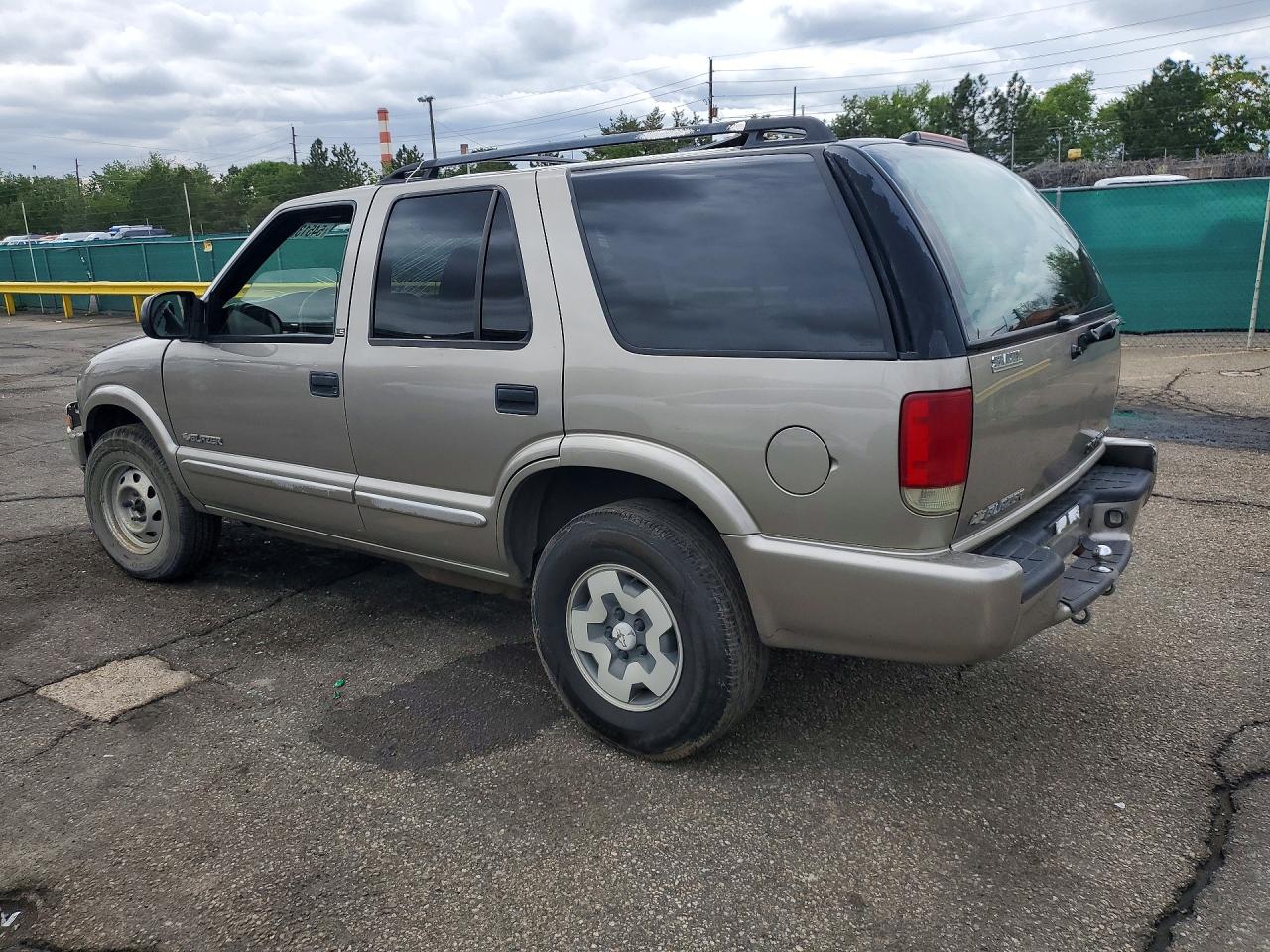 2003 Chevrolet Blazer Gold vin: 1GNDT13X83K130518