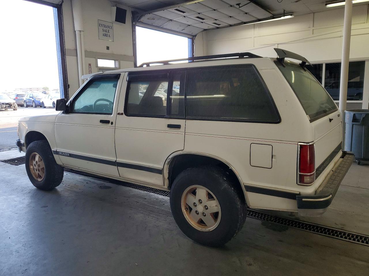 1991 Chevrolet Blazer S10 Белый vin: 1GNDT13Z0M2199156