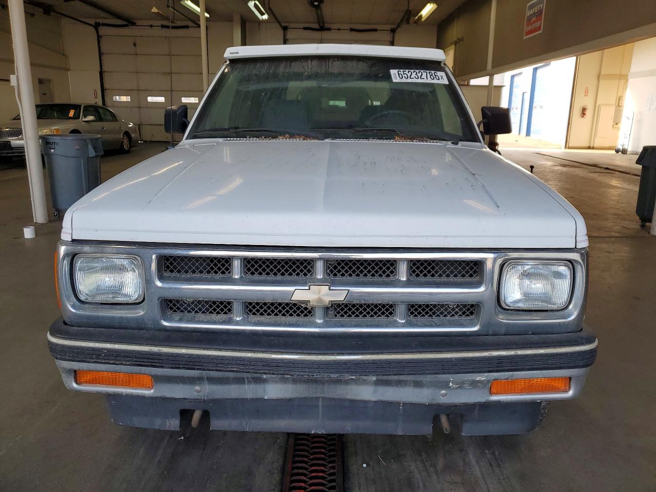 1991 Chevrolet Blazer S10 Белый vin: 1GNDT13Z0M2199156